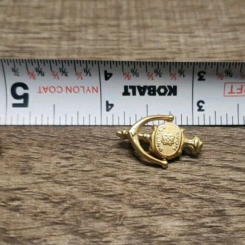 Vintage Avon Seller’s Award Pins From The 1970’s Lot Of 3 Assorted Pre-owned