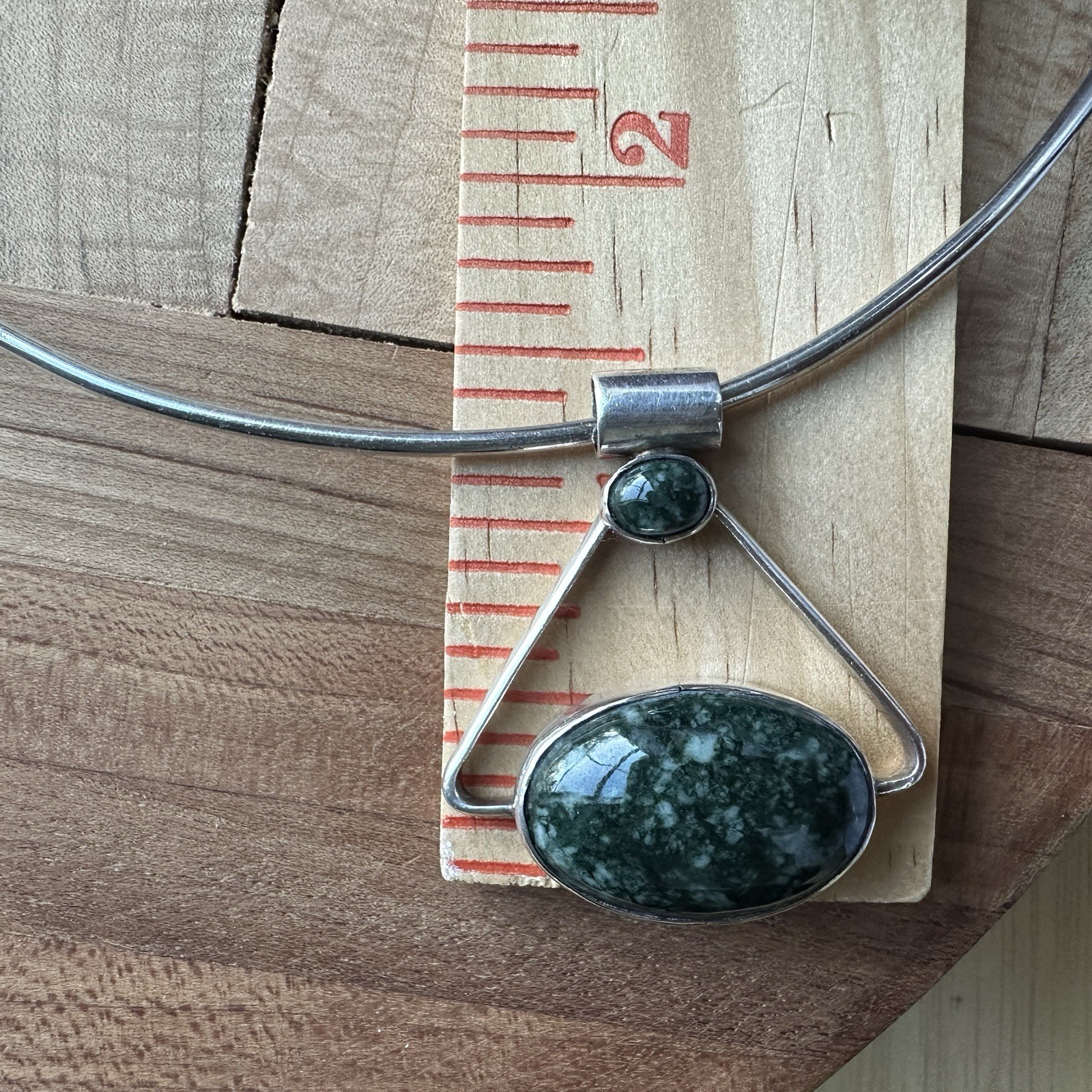 Vintage Pendant Collar Necklace 15.7 Inch Mottled Green Jade 925 Sterling 22.1g