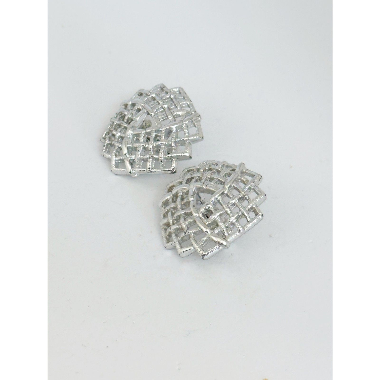 Sarah Coventry Silver Trellis Earrings 1970s