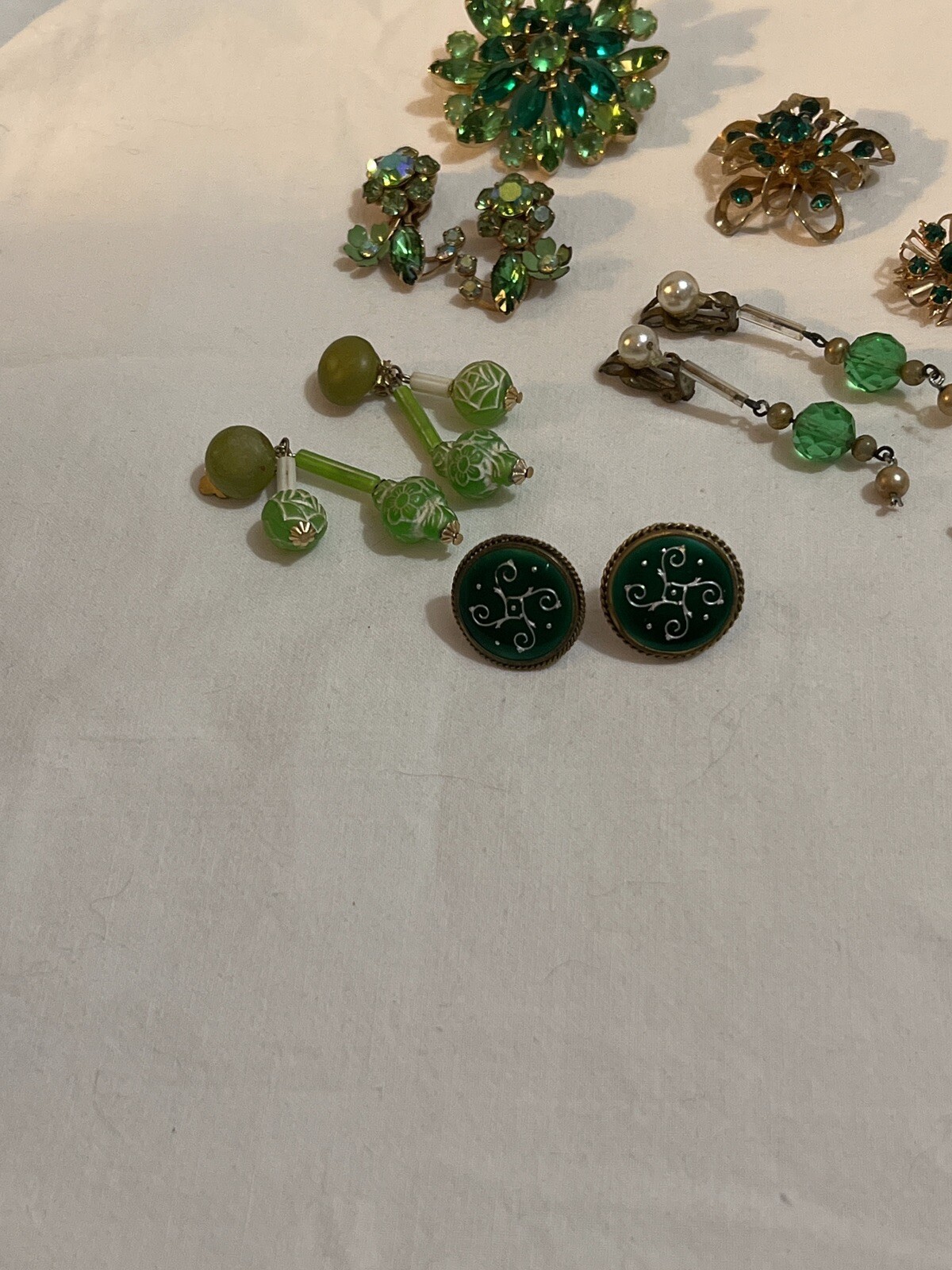 Vintage Green Costume Jewelry Lot Earrings, Pins, 12K GF Japan Hong Kong