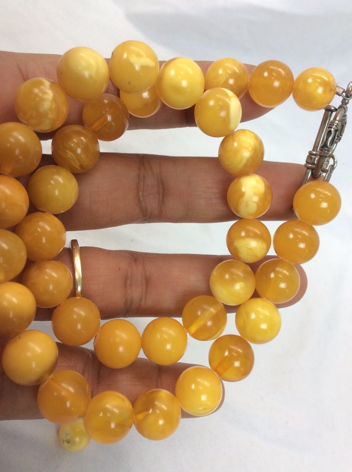 Genuine Vtg Egg Yolk Amber Round Beads Necklace Was Restrung 30 G