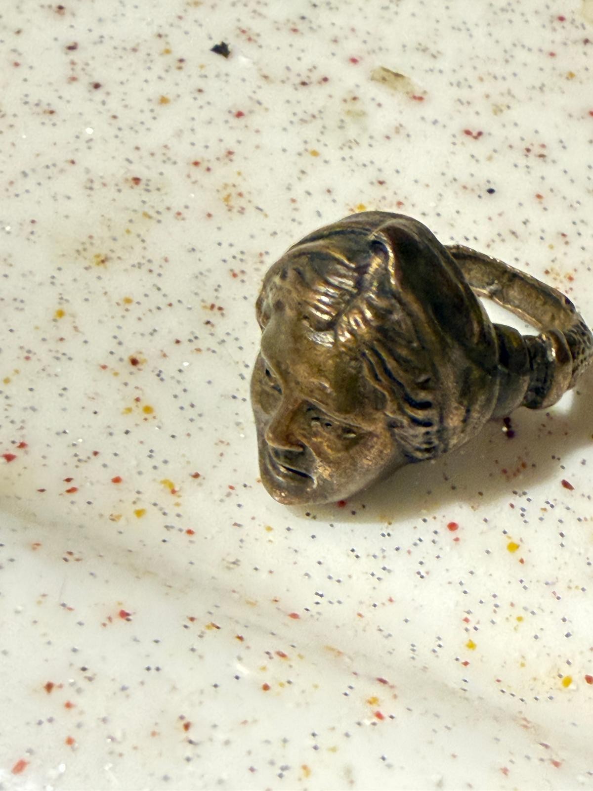 Vintage Bronze Ring – Goddess Bust