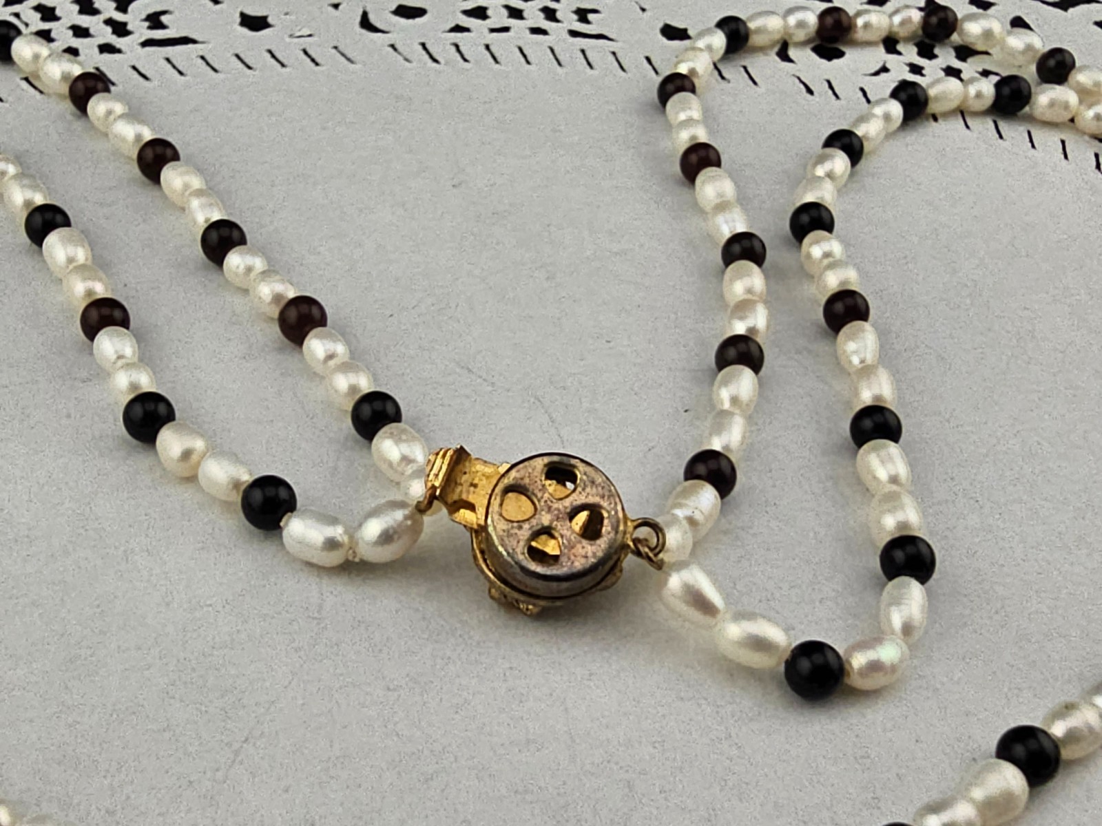 Vintage Rice Pearl Garnet 2 Strand 20″ Necklace