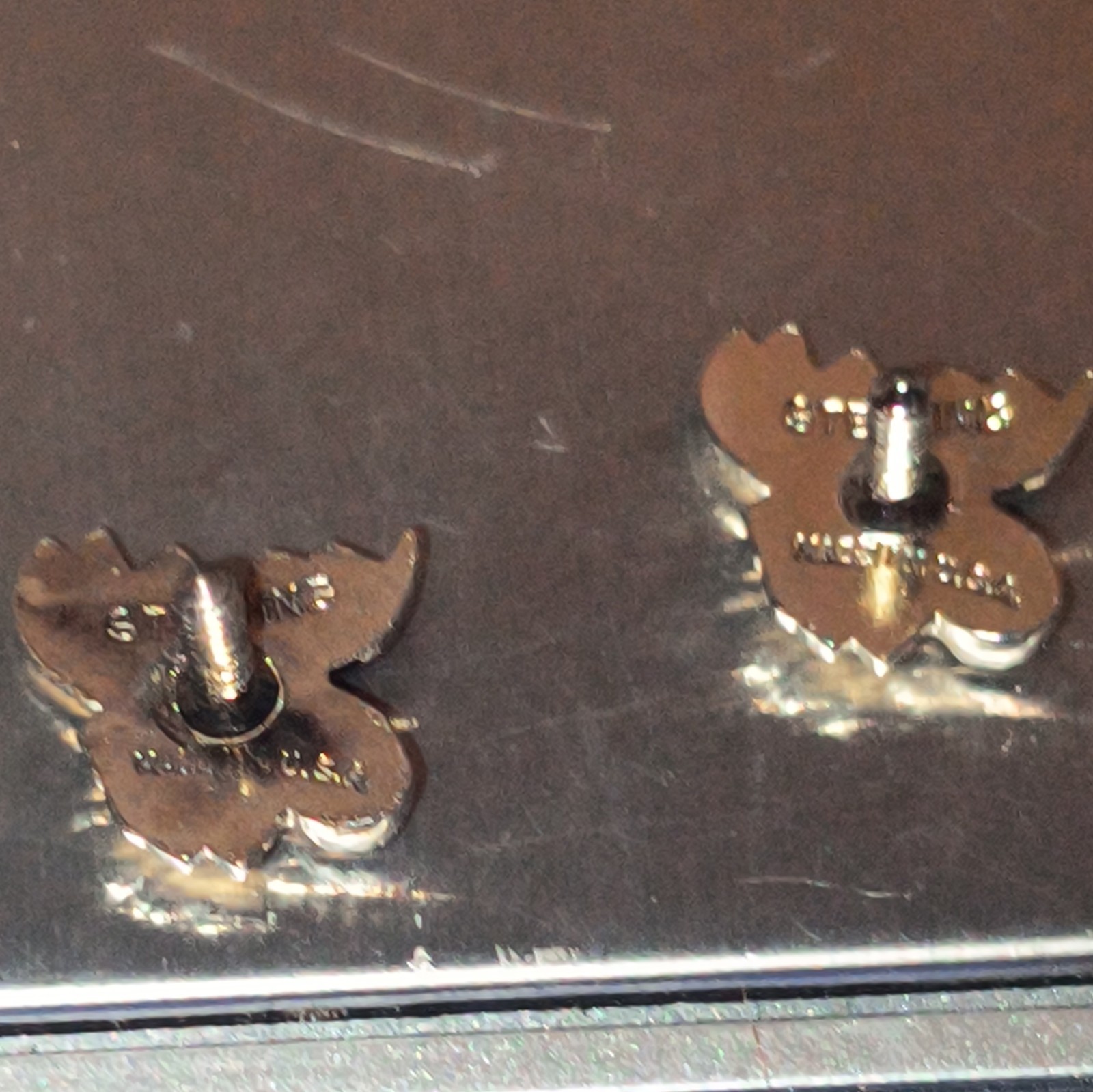 Silver moose head Pin/tack not earrings Silver Color, Unisex
