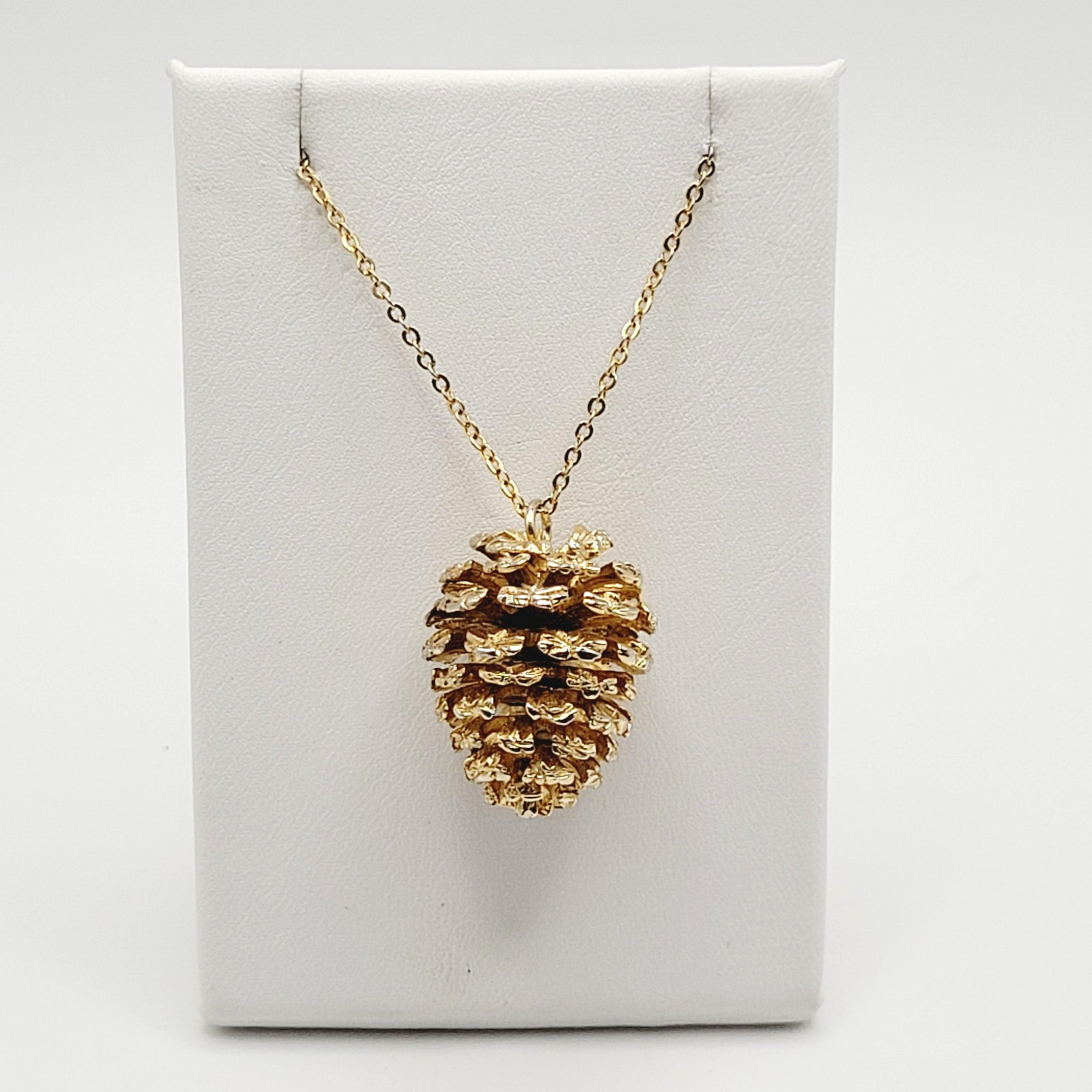 Pinecone Articulated Pendant w Chain Woodland Holiday Nature Gold Tone Necklace