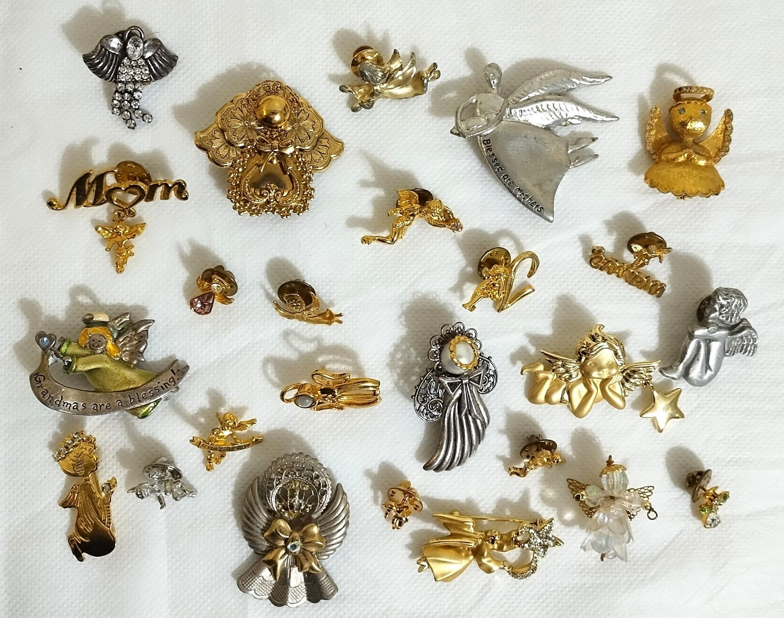 Vintage to Now ANGELS Pins Brooches 25 Pcs Read Description!