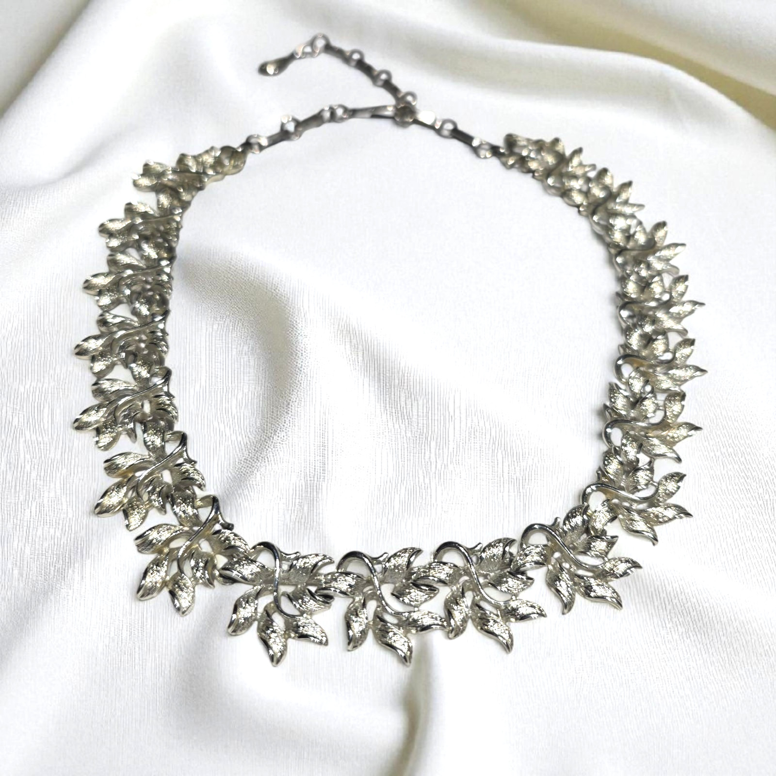 Vintage Coro Silver Tone Leaf Necklace Signed Coro Choker Mid Century