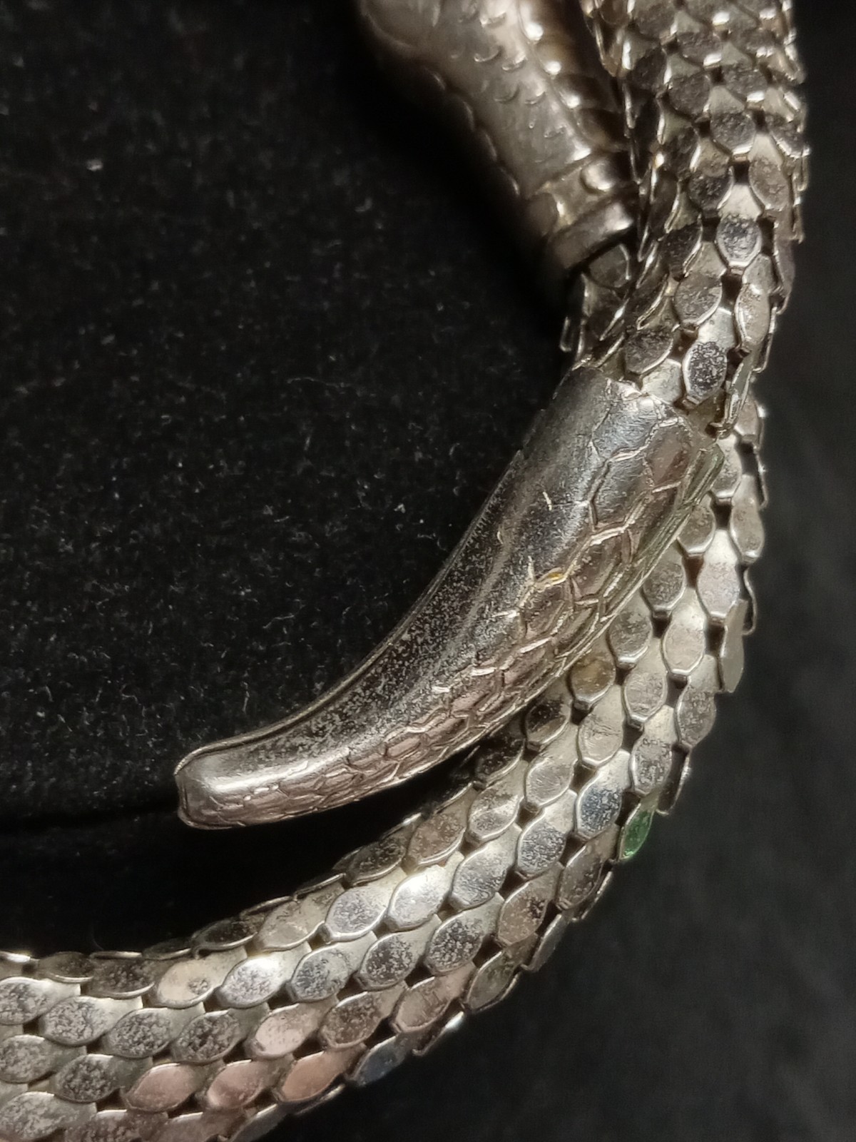 Vtg Silver Tone Snake Serpent Cobra Green Eyes 1 Coil Mesh Wrap Bangle Bracelet