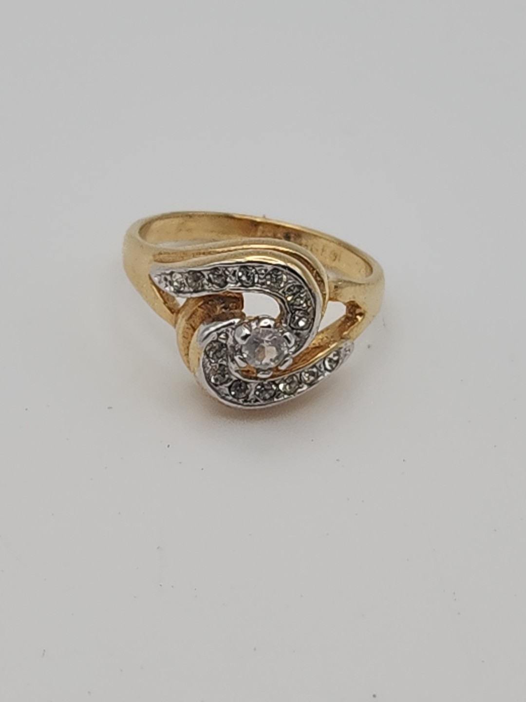 18KT HGE Yellow Gold Plated Swirl CZ Accent Cocktail Engagement Vintage Ring…