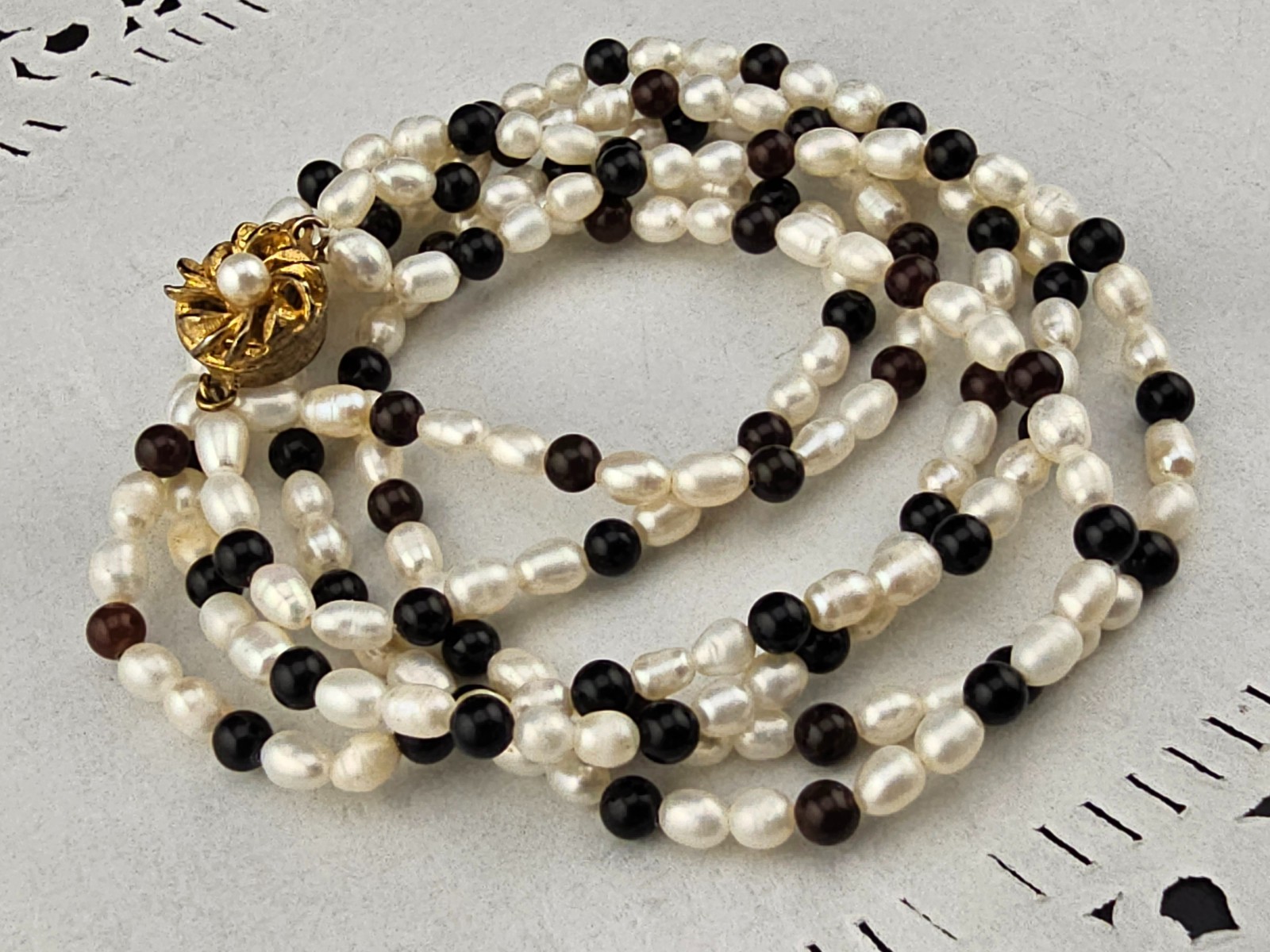 Vintage Rice Pearl Garnet 2 Strand 20″ Necklace