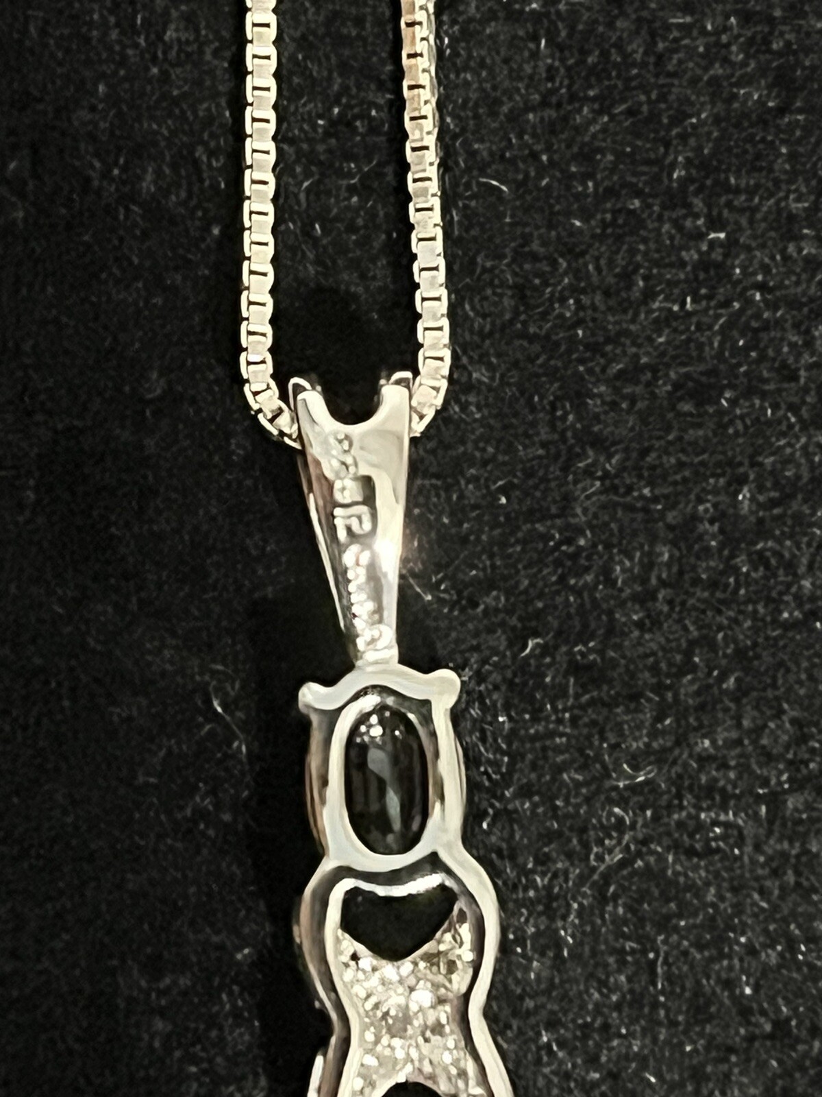 Black and Crystal Rhinestone Pendant and Earring Set with AGI 925 Box Link Chain