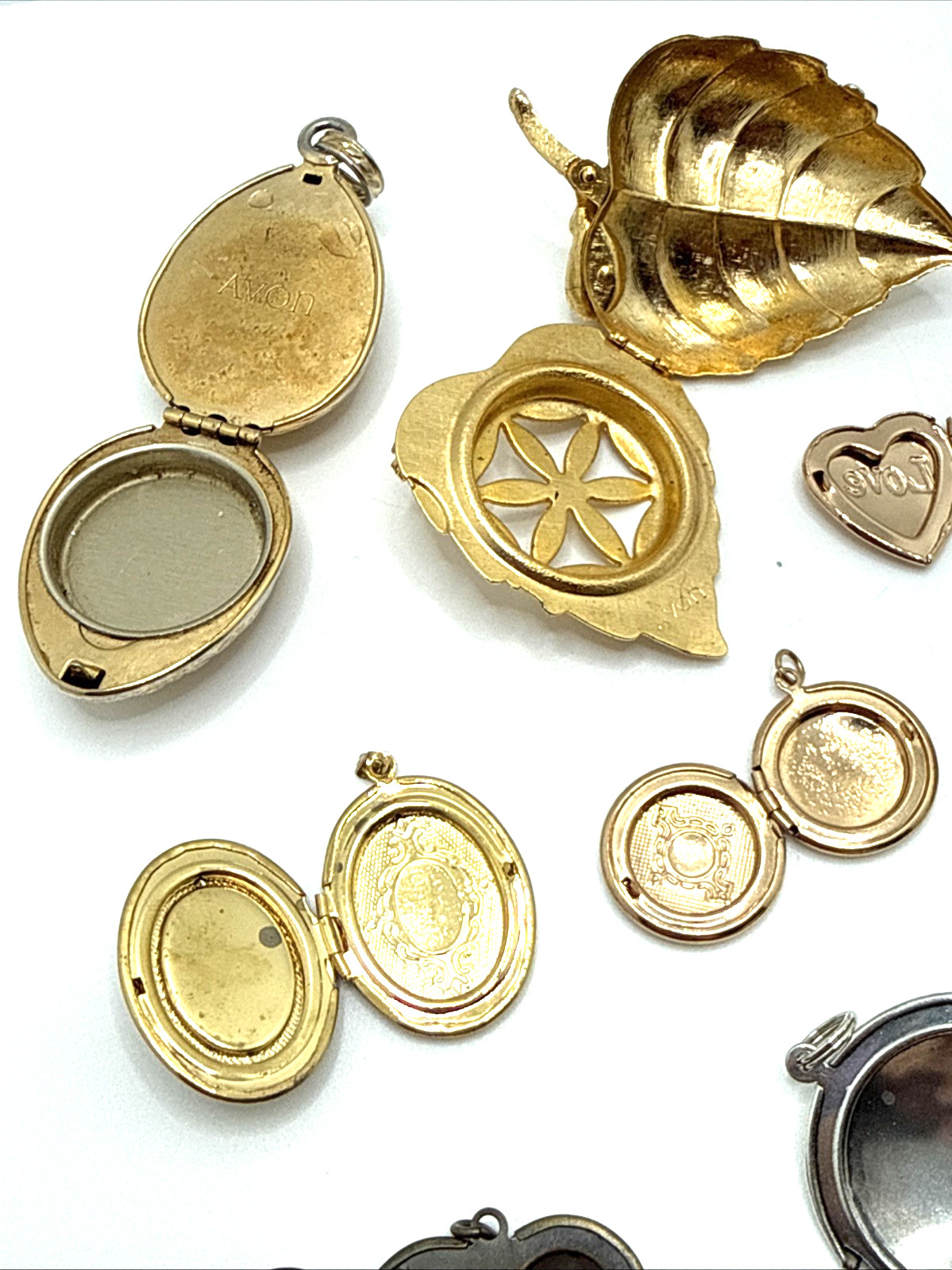 Vintage to Now Jewelry Pendant & Charm Lockets Gold & Silver Tone Lot of 12