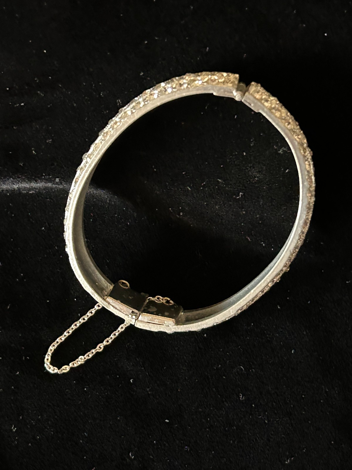Vintage Pavé Set Clear Rhinestones Silver Tone Hinged Cuff Bracelet Safety Chain