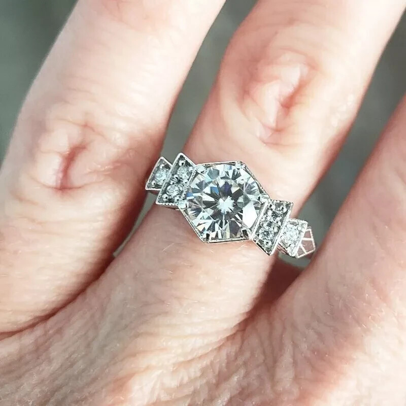Antique Art Deco Round Cut Lab Created Diamond Womens Engagement 925 Silver Ring