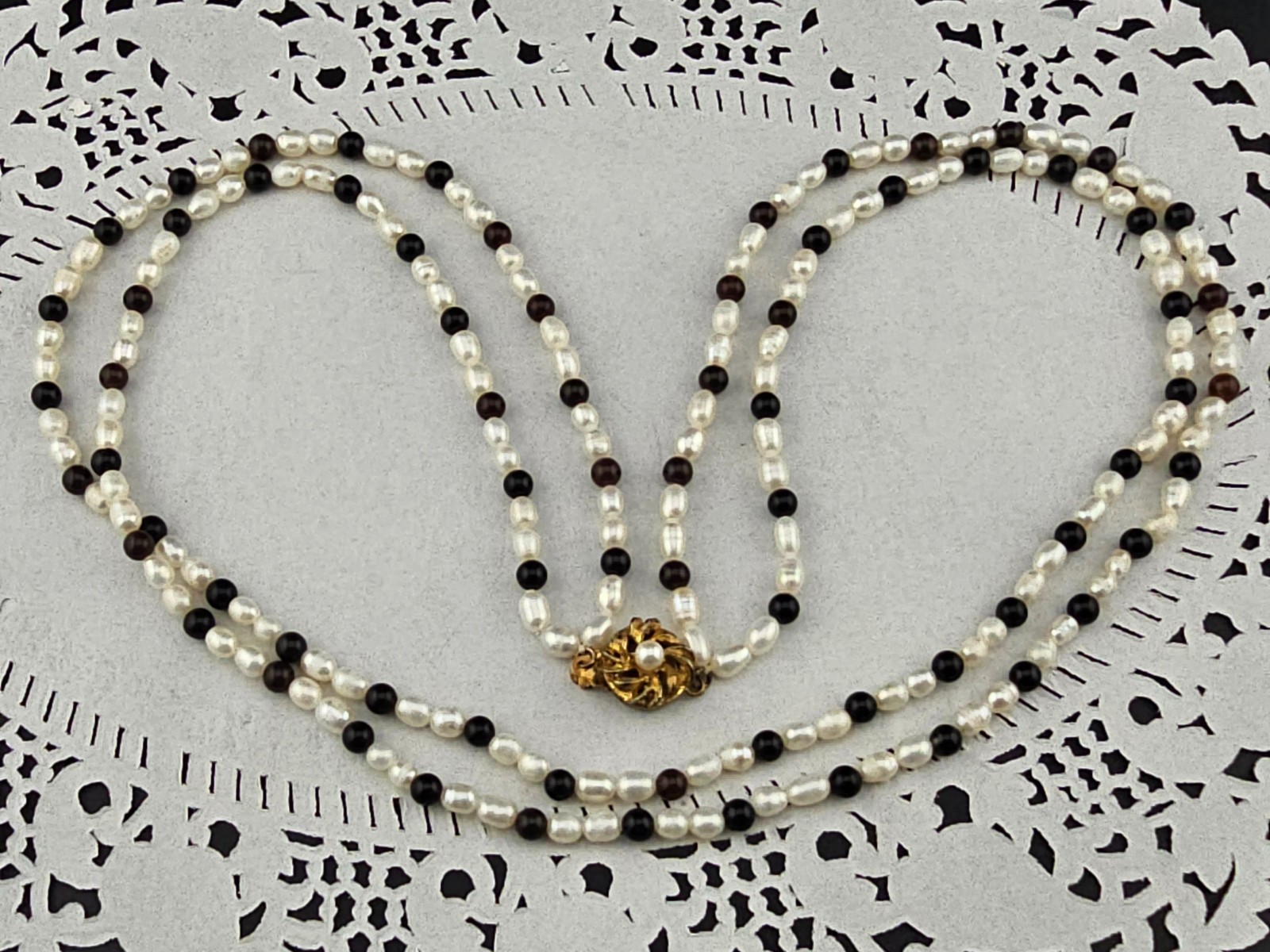 Vintage Rice Pearl Garnet 2 Strand 20″ Necklace
