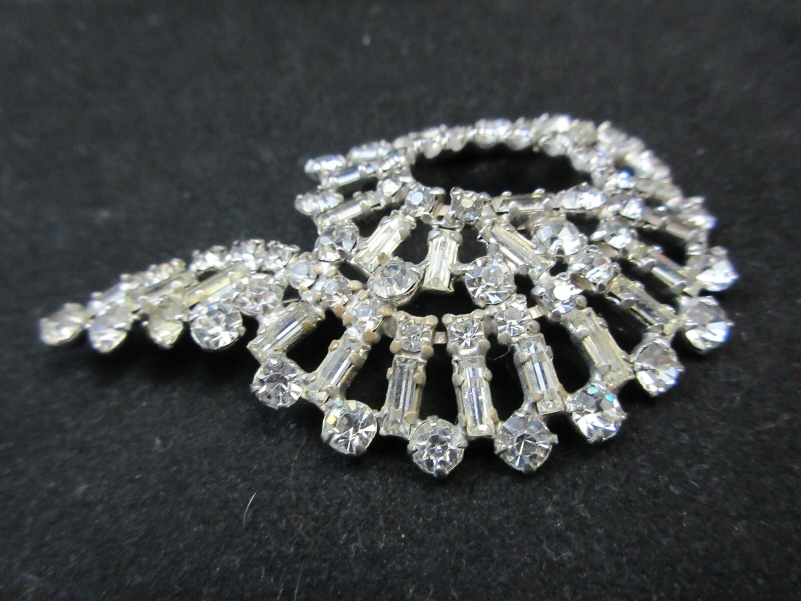 High End Prong Set Clear Rhinestone Brooch w/Baguette Stones Silver Tone Swirly
