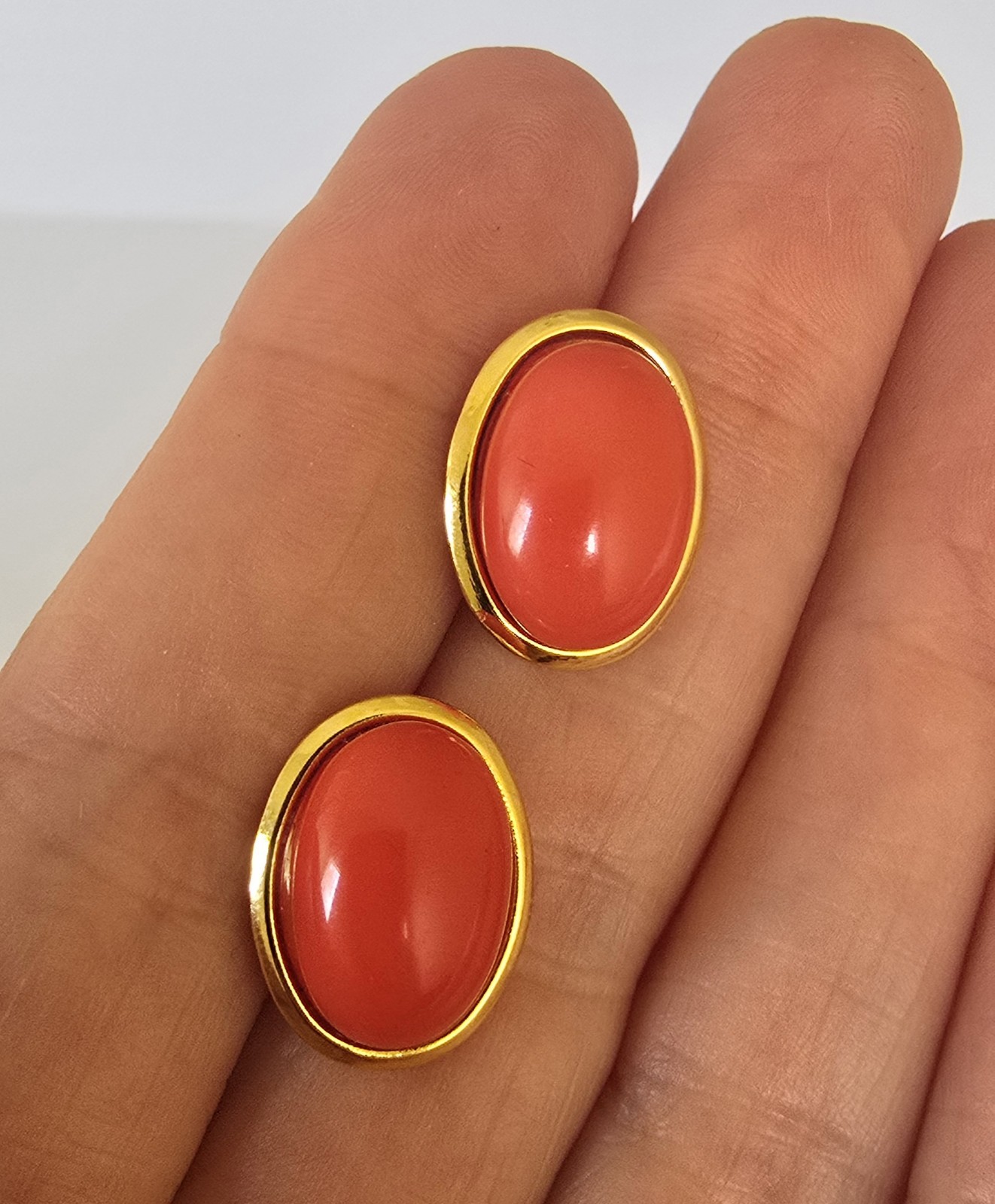 Vintage 80’s NOS Gold Tone Orange Cab Oval Pierced Earrings Made in USA New