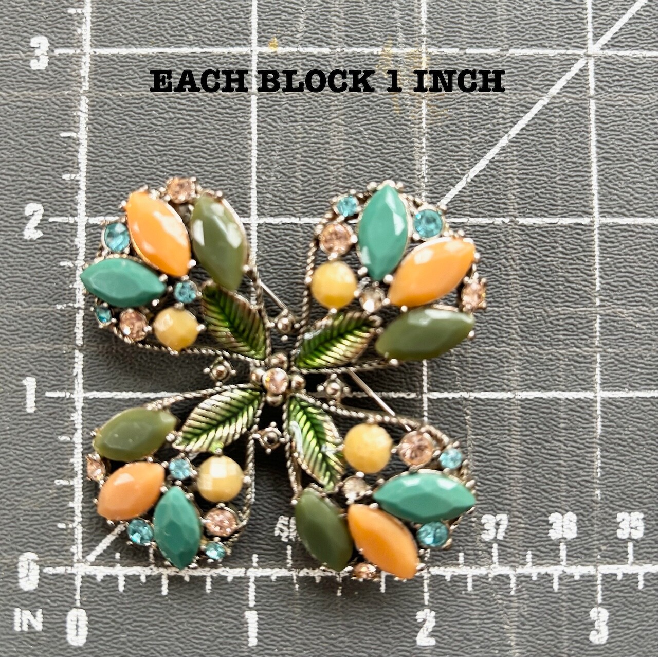 RHINESTONE FLOWER BROOCH,FLOWER FASHION PIN, EASTER JEWELRY,SOFT COLOR PALATE