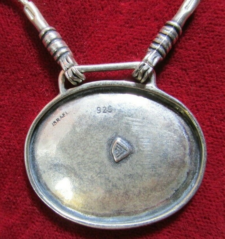 Retired SILPADA STERLING SILVER HAMMERED OVAL DISC PENDANT NECKLACE N1356 MIB