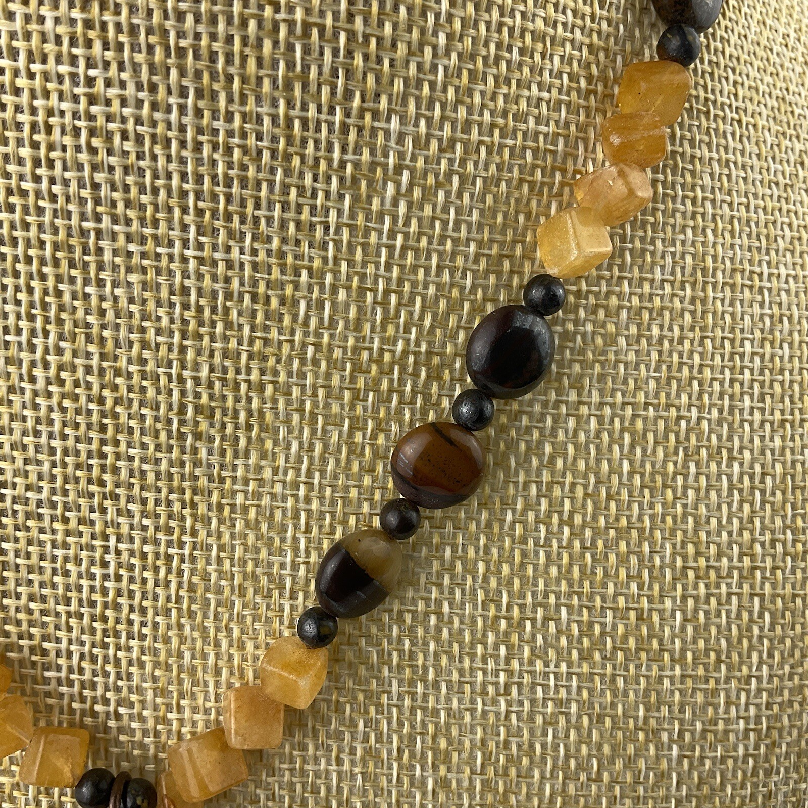 Vtg Genuine Brown Gold Tiger Iron Pendant Yellow Citrine Beaded Necklace Sz 17″