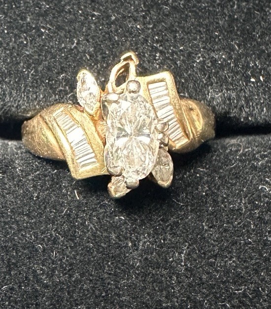 Lot of 15 Vintage 10k & 14k Gold Rings, Diamond, Ruby, Pearl, Citrine, etc