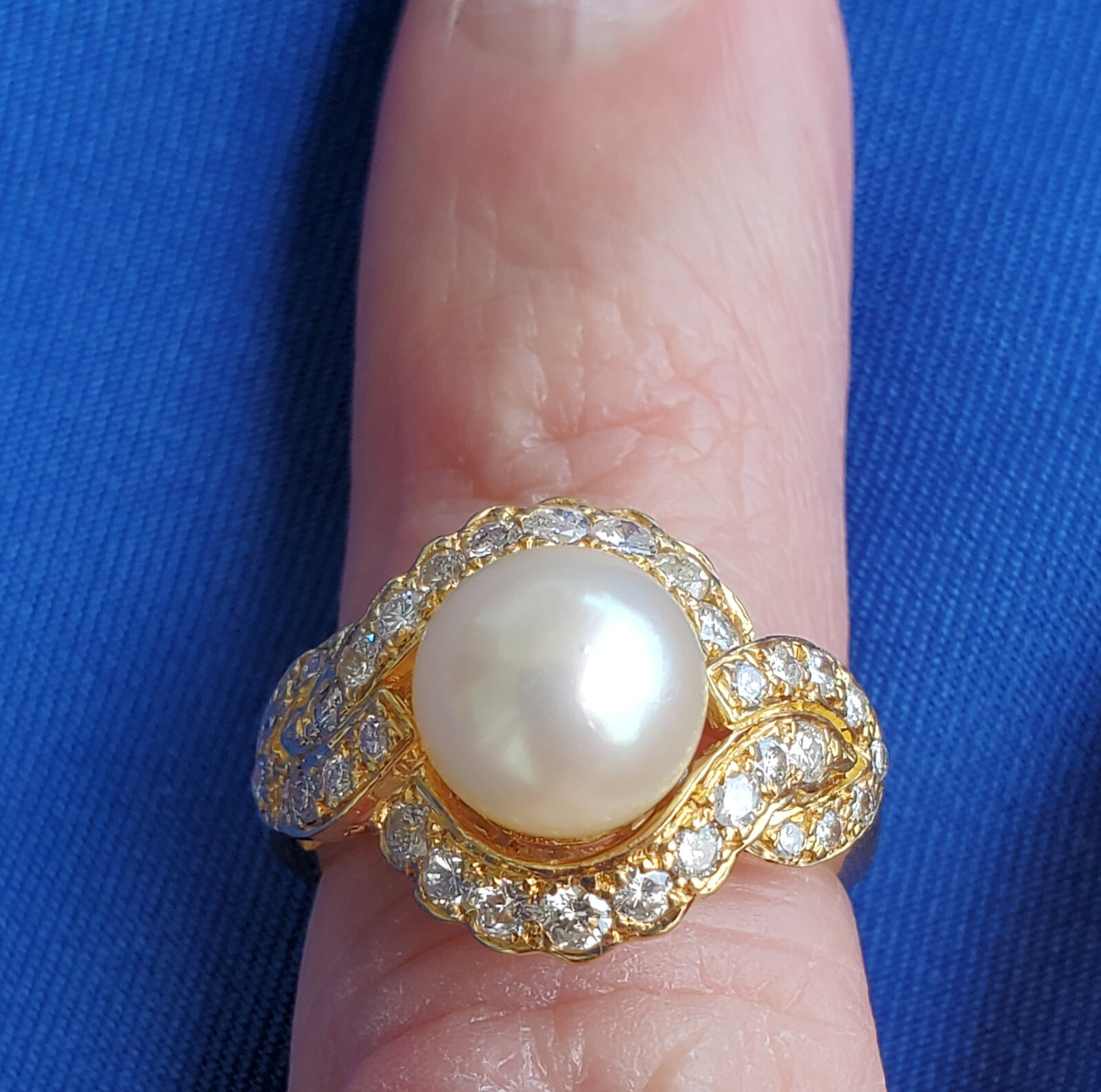 Original EARTH MINED DIAMOND Pearl Deco Engagement Ring Statement SOLID 18K GOLD