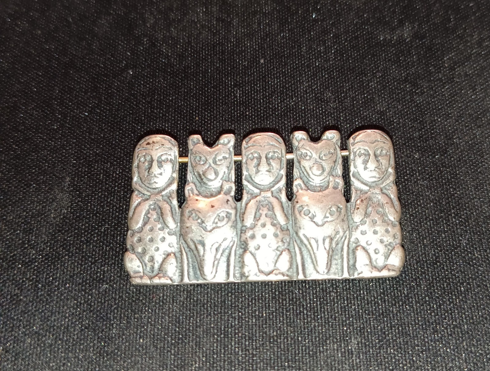 Steve Stamas Sterling Silver Family of Creatures Brooch/Pin