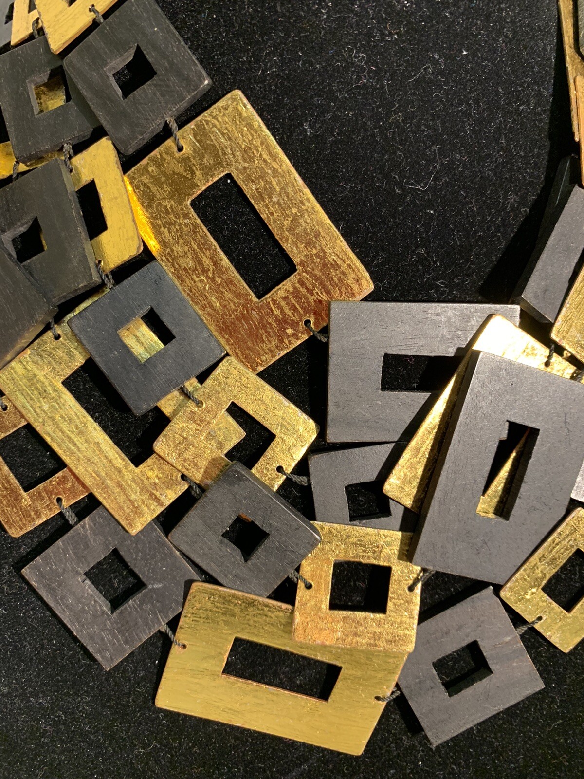 GERDA LYNGGAARD BLACK Wood Rectangles & GOLD Boxes Statement Couture Necklace