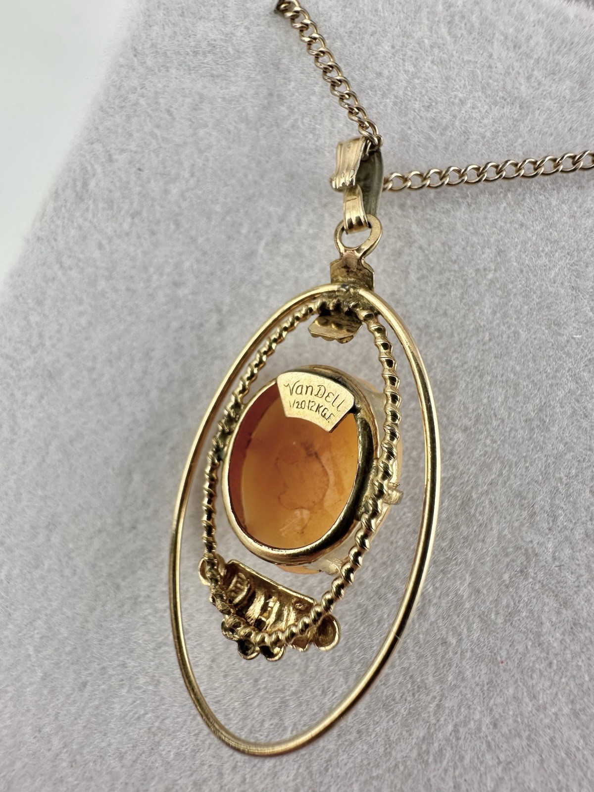 Antique Old VTG 12k Gold Filled Van Dell Cameo Pendant Necklace 20” Signed Read