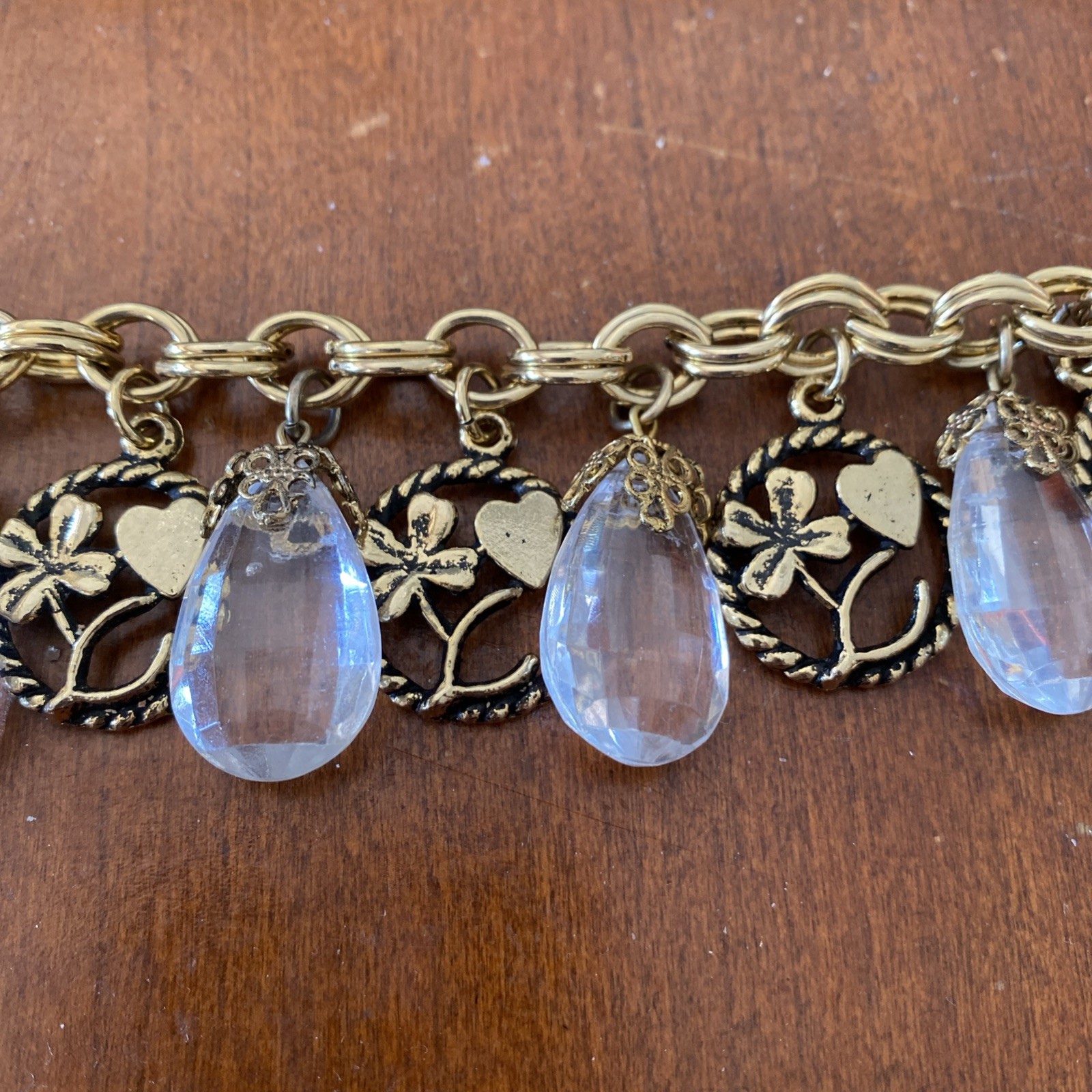 Vintage Gold Tone Good Luck Charm Bracelet Heart Four Leaf Clover Wishbone