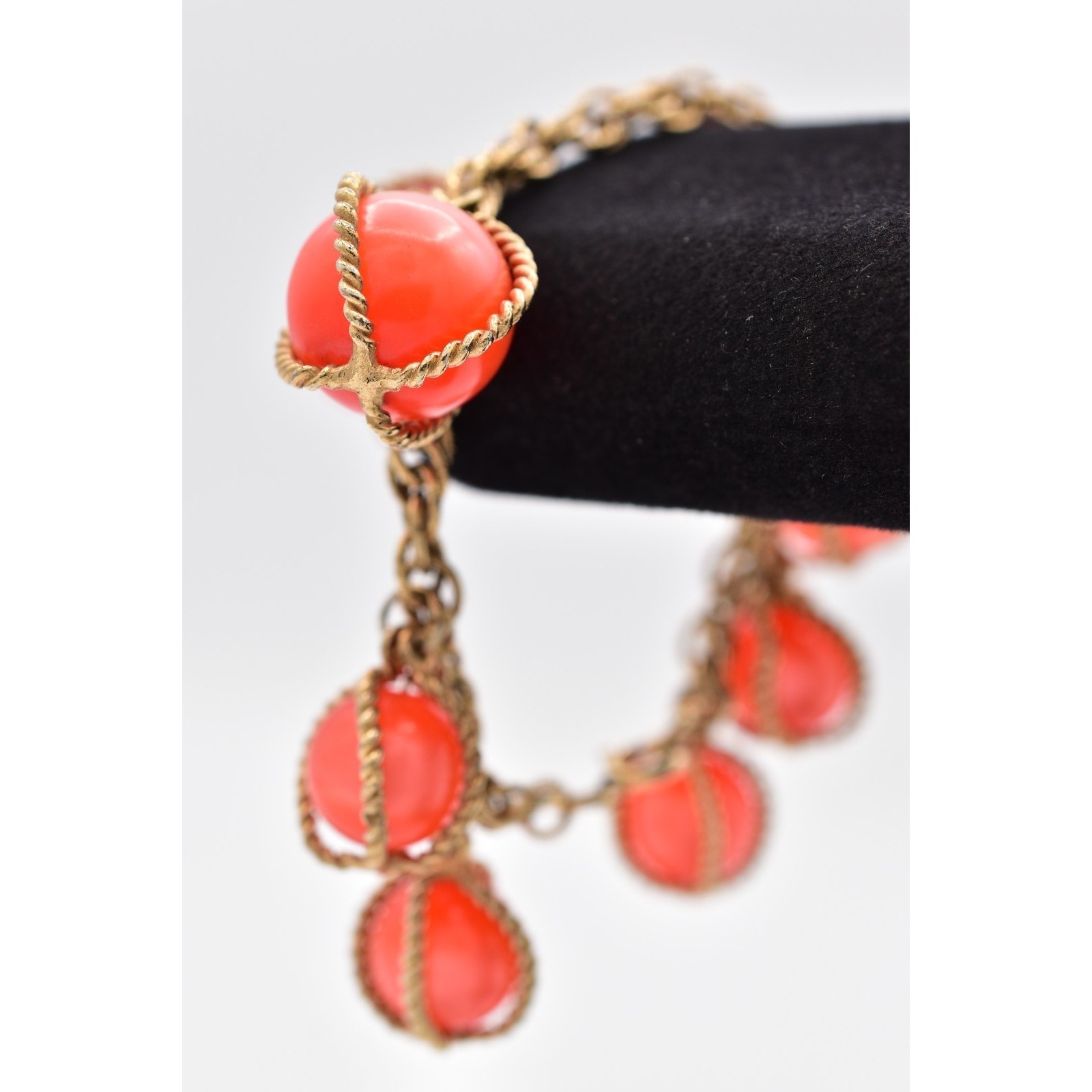 Vintage Ornament Caged Ball Beaded Chain Bracelet Charm Gold Chunky 1970s BinAW