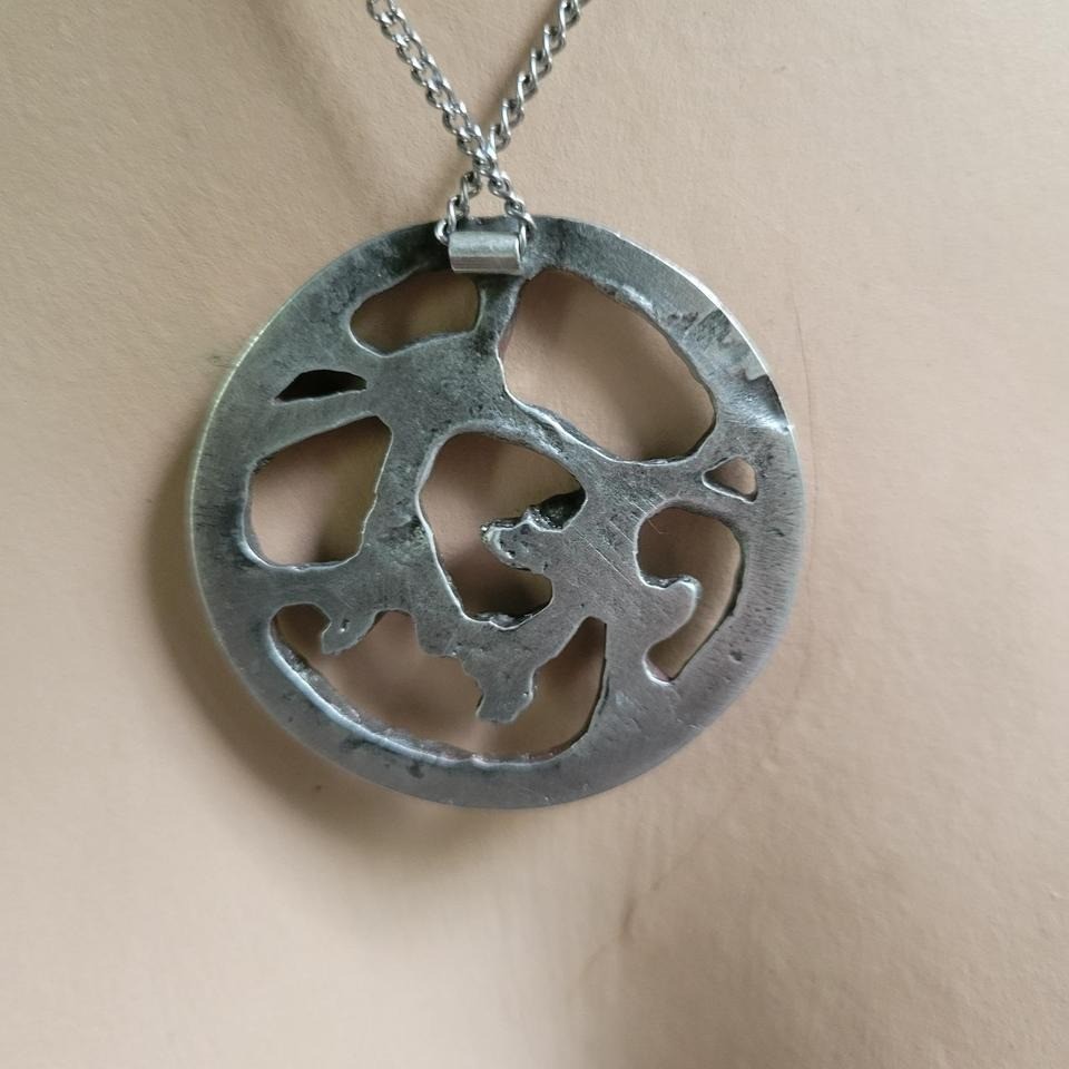 Vintage Brutalist Abstract Silver Tone Cast Branch Circle Pendant Necklace 70s
