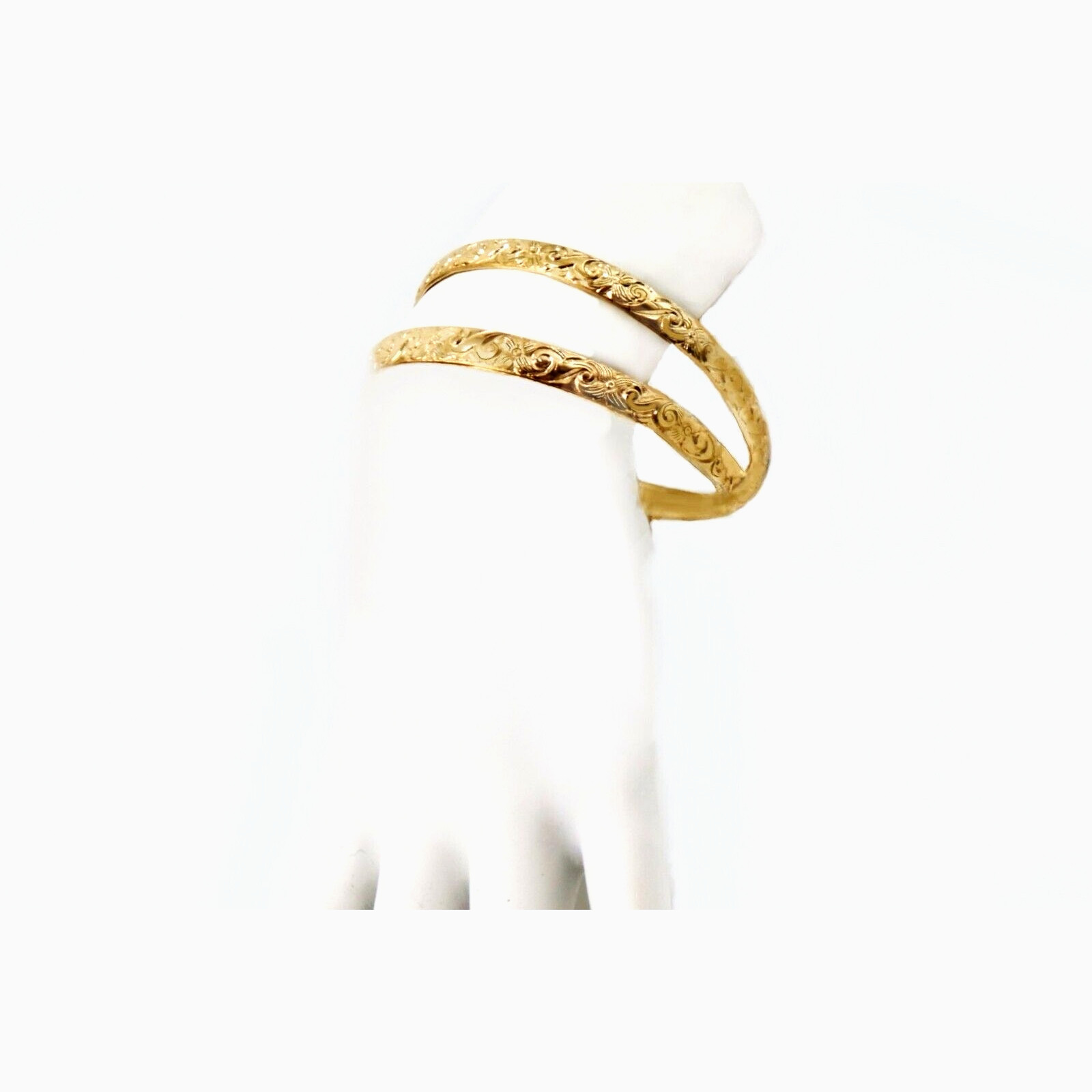 Vintage Hawaiian Bangle Bracelet – Quality 14K Gold Filled Etched Floral Texture