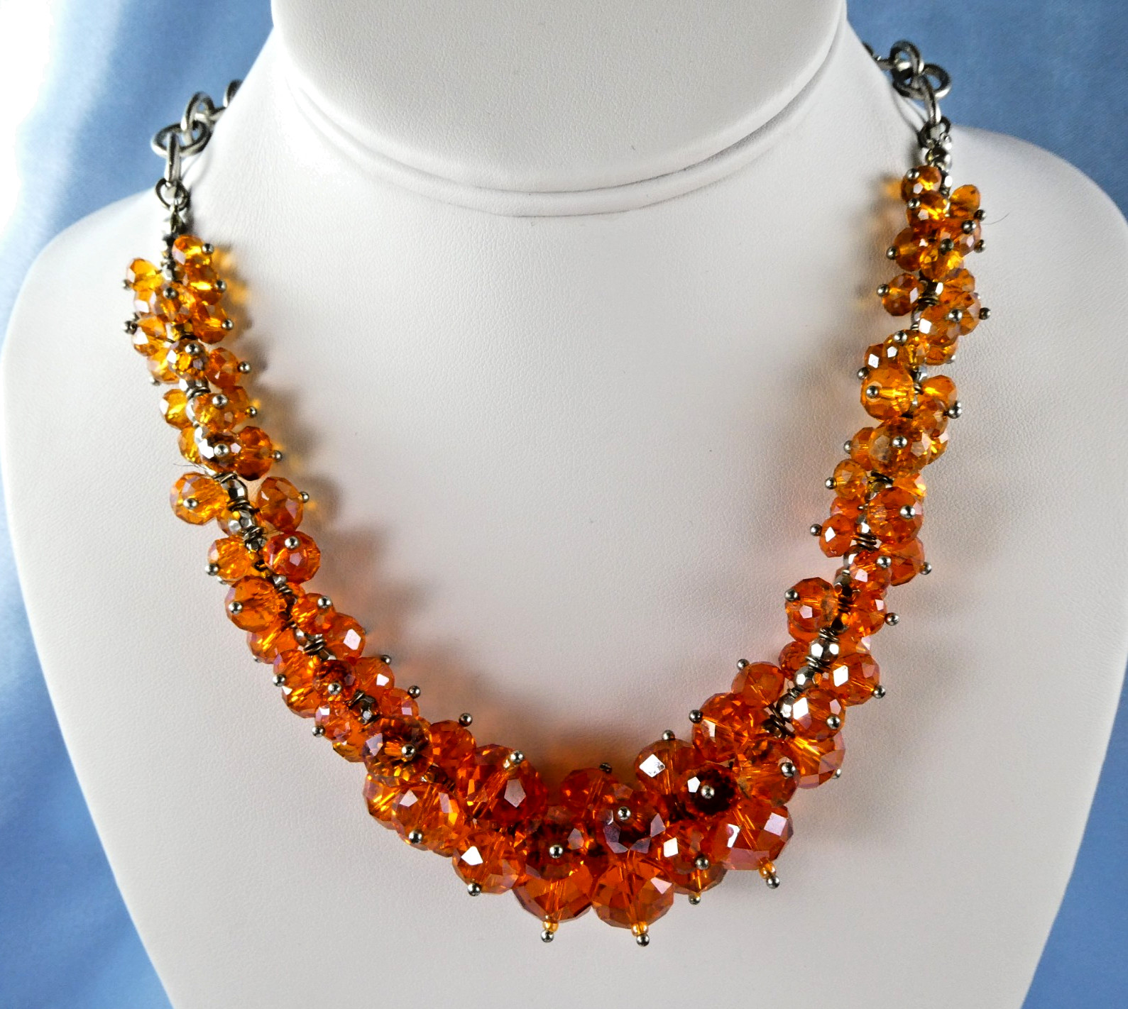 Pretty Glass Crystal ORANGE Beaded Necklace Silver Tone Fashion Jewelry SPARKLE!