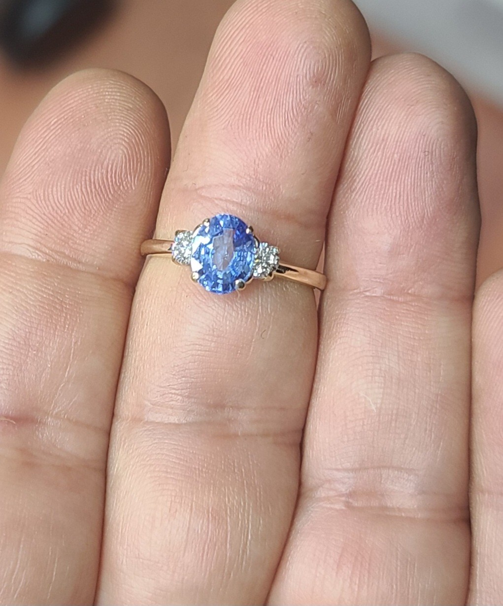 Vintage 14K Yellow Gold Engagement ring 1.55ct.Natural Blue Sapphire Oval Cut