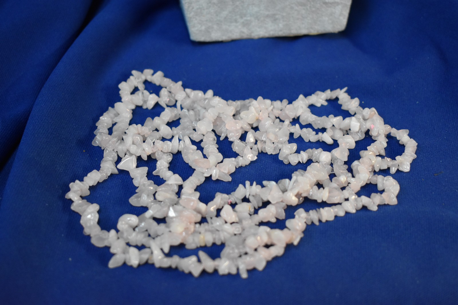 Beautiful Rose Quartz Stone Necklace Endless Strand 100 Inches Really nice New
