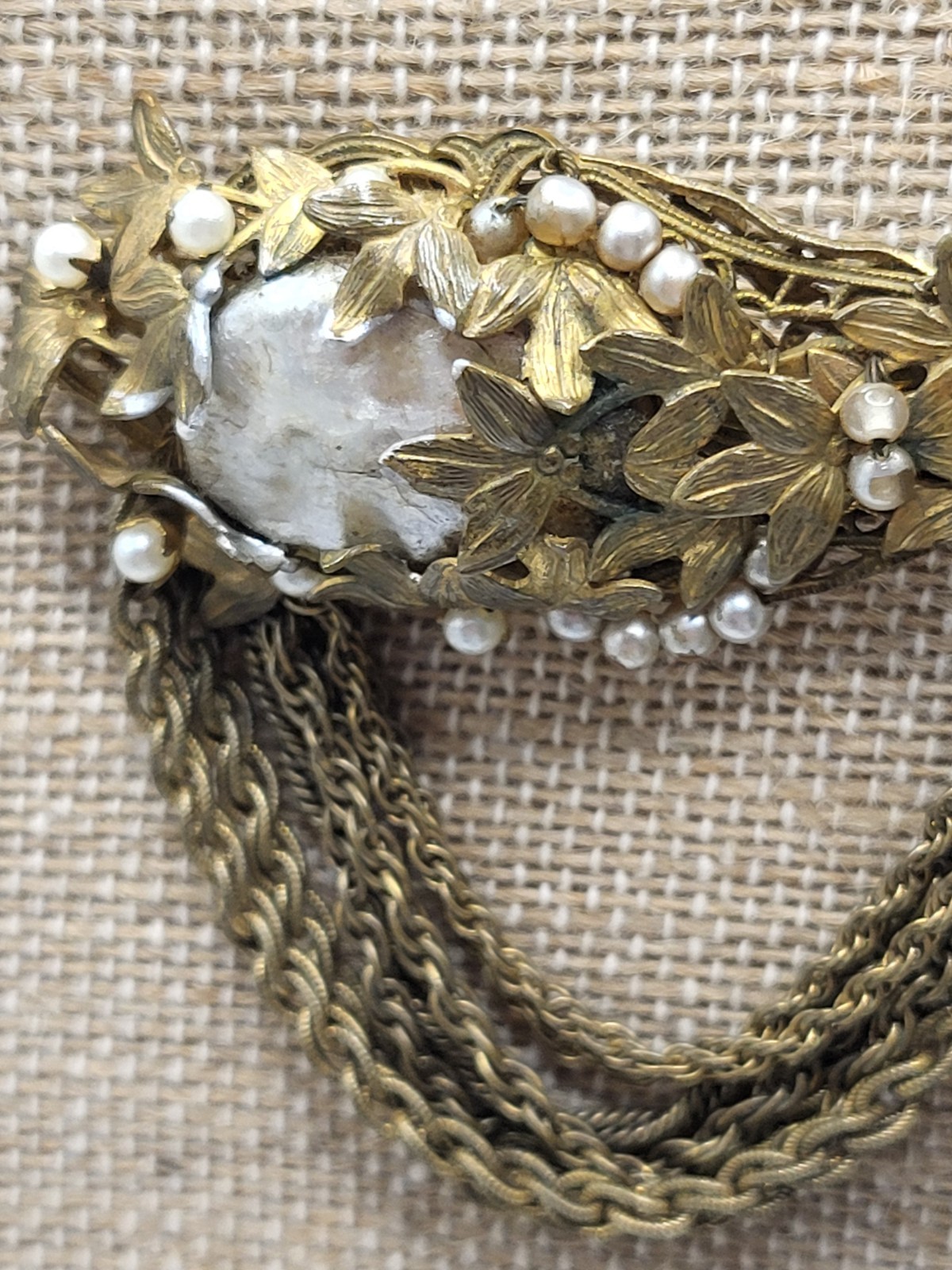 Signed MIRIAM HASKELL Art Nouveau Gold Plate Filigree Baroque Faux Pearl Brooch