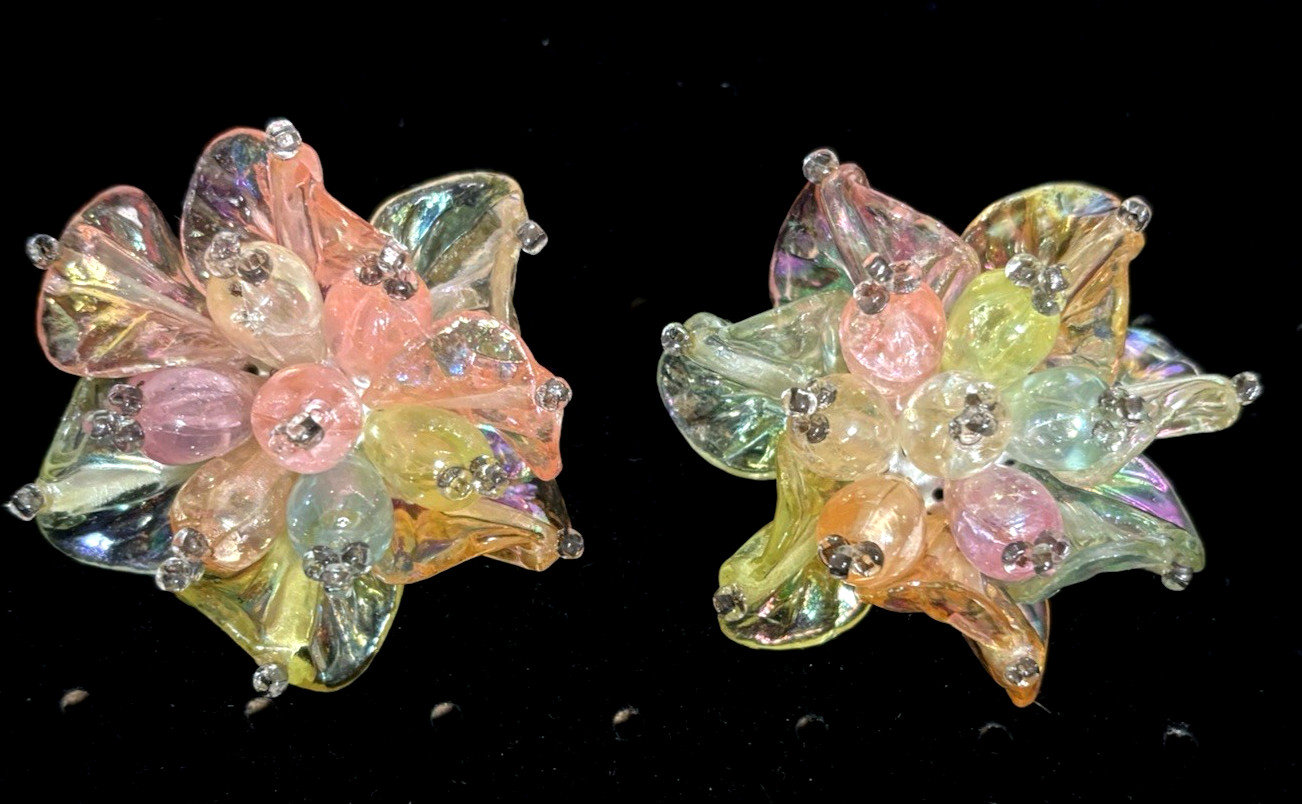 Vtg Acrylic Resin Big Flower Petal Pastel Shiny Statement Clip Earrings 1.75″