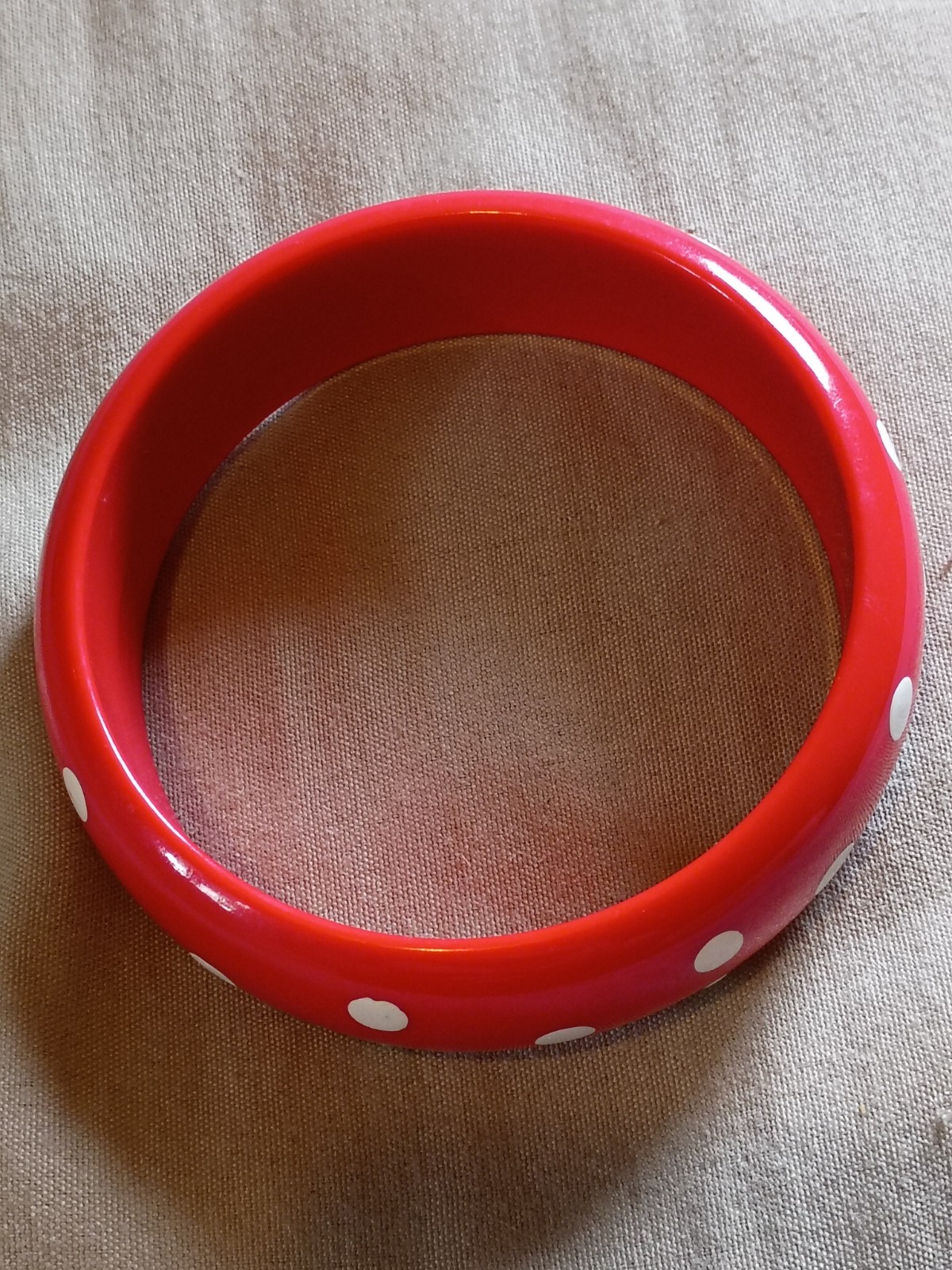 Unique Vintage Polkadot Red and White Color Plastic Bracelet.
