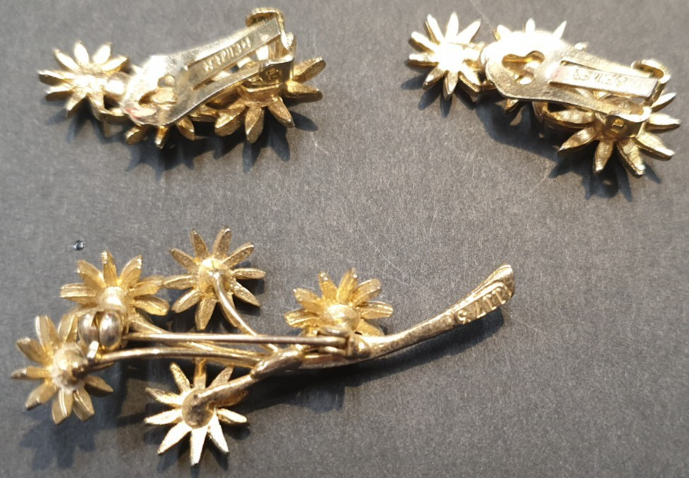Elizabeth Reimer Vintage & Incredibly Desirable Brooch & Earrings Set… So Rare