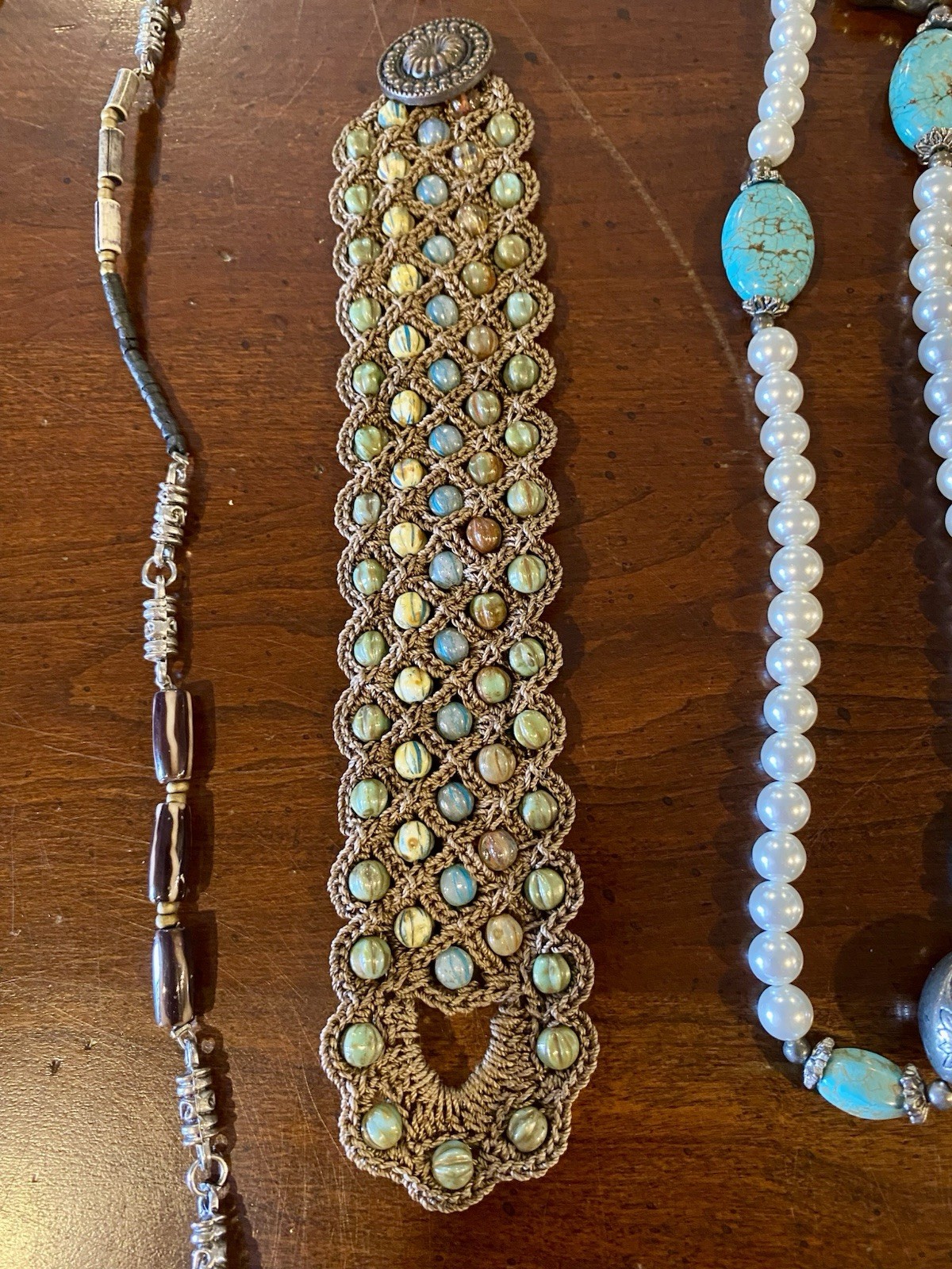 VTG – Modern Jewelry Bracelet Necklace Earring Rhinestone Faux Pearl Lot