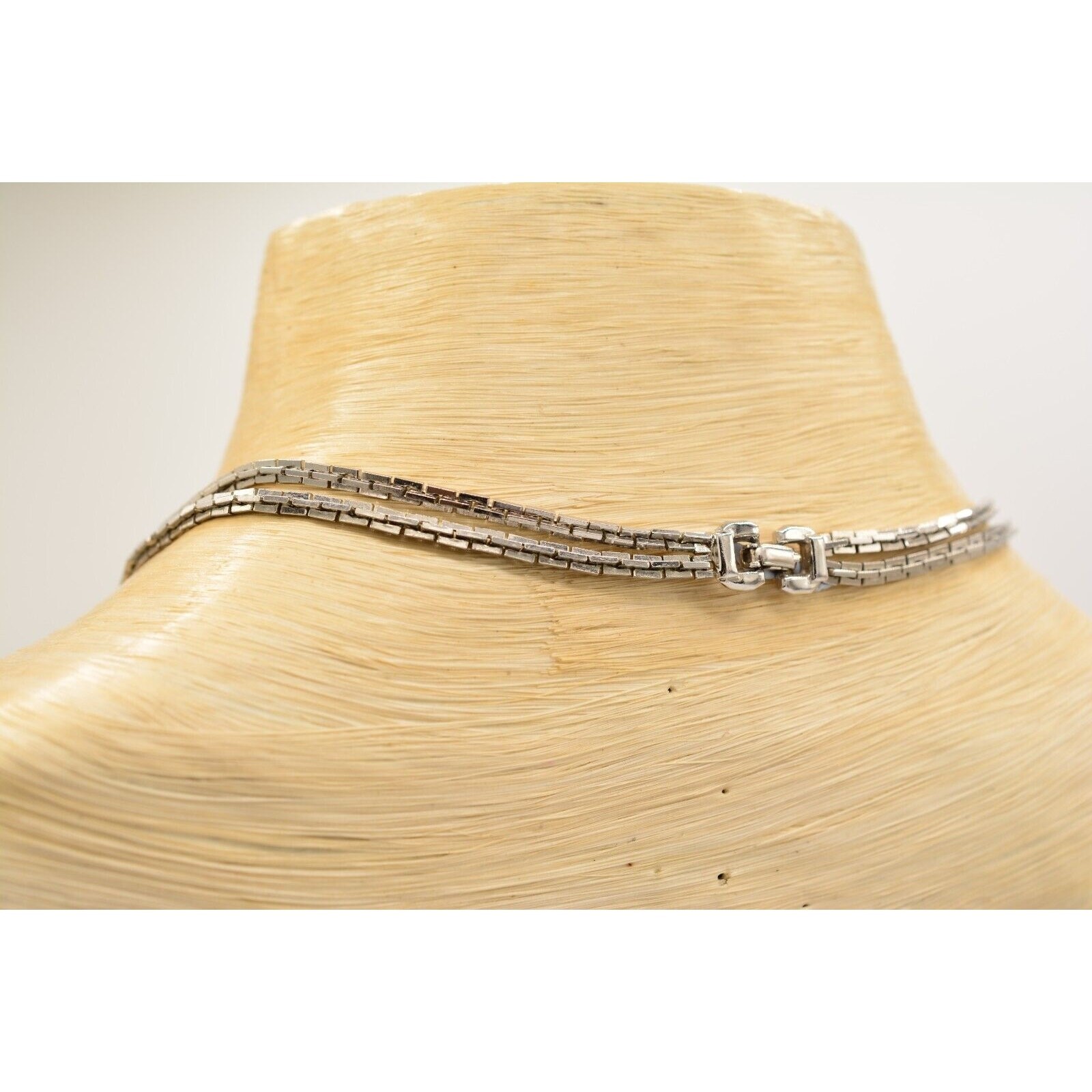 Vintage Chain Necklace Collar Boxed Double Layered Silver Tone Shiny 1980s 9J