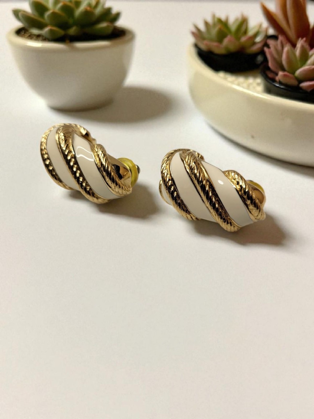 Vintage 80s-90s Signed Robert Manse Gold-tone White Enamel Twisted Rope Earrings