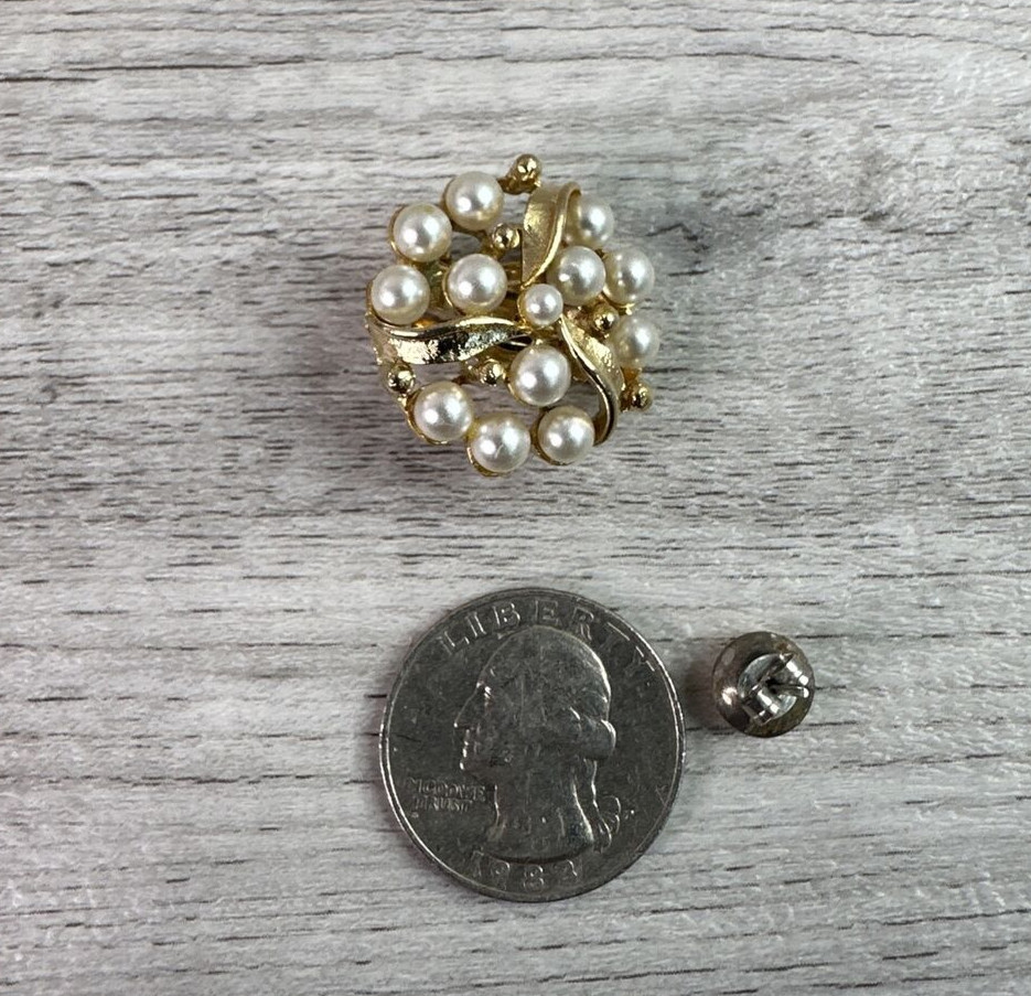 Vintage Lot Of 3 Various Earrings Unbranded & Lisner