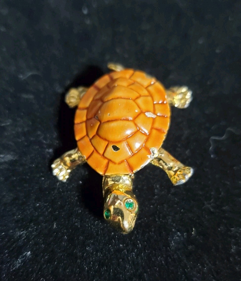 Vintage Unique Gold Tone Turtle Tortoise Pin Brooch Gemstone Unisex Gift Adult