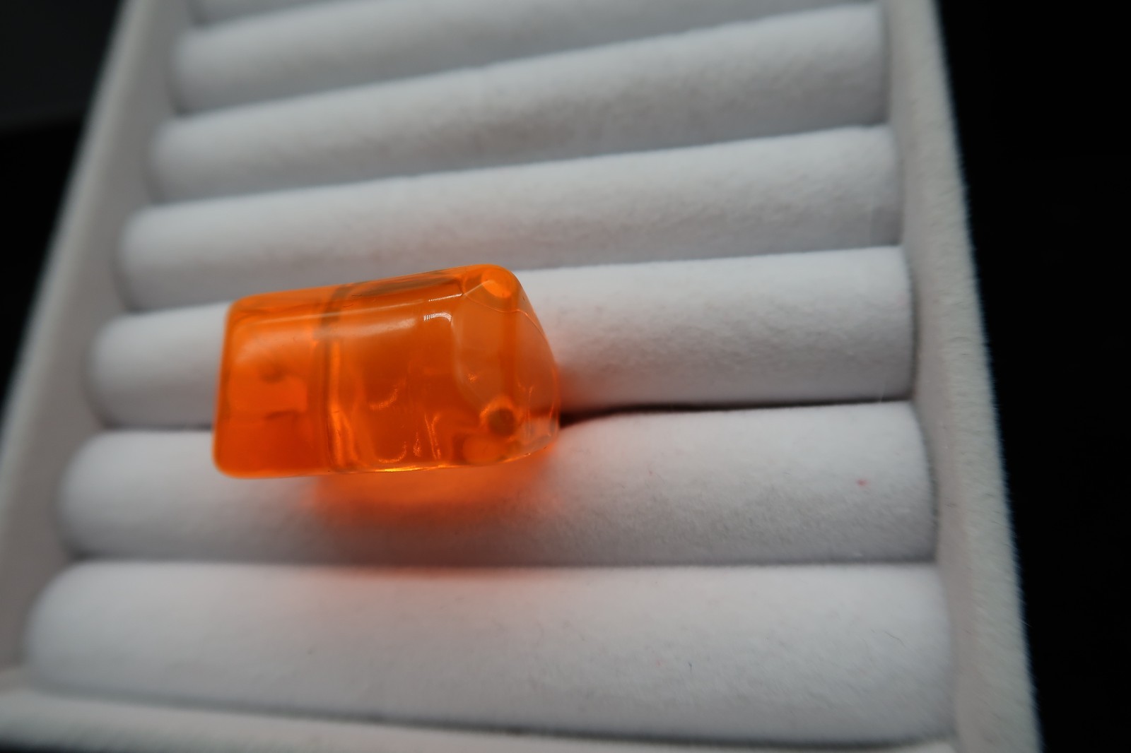 Vtg 60’s Orange Mod Acrylic Resin Glow in the Dark Ring Retro Fashion Size 5.5