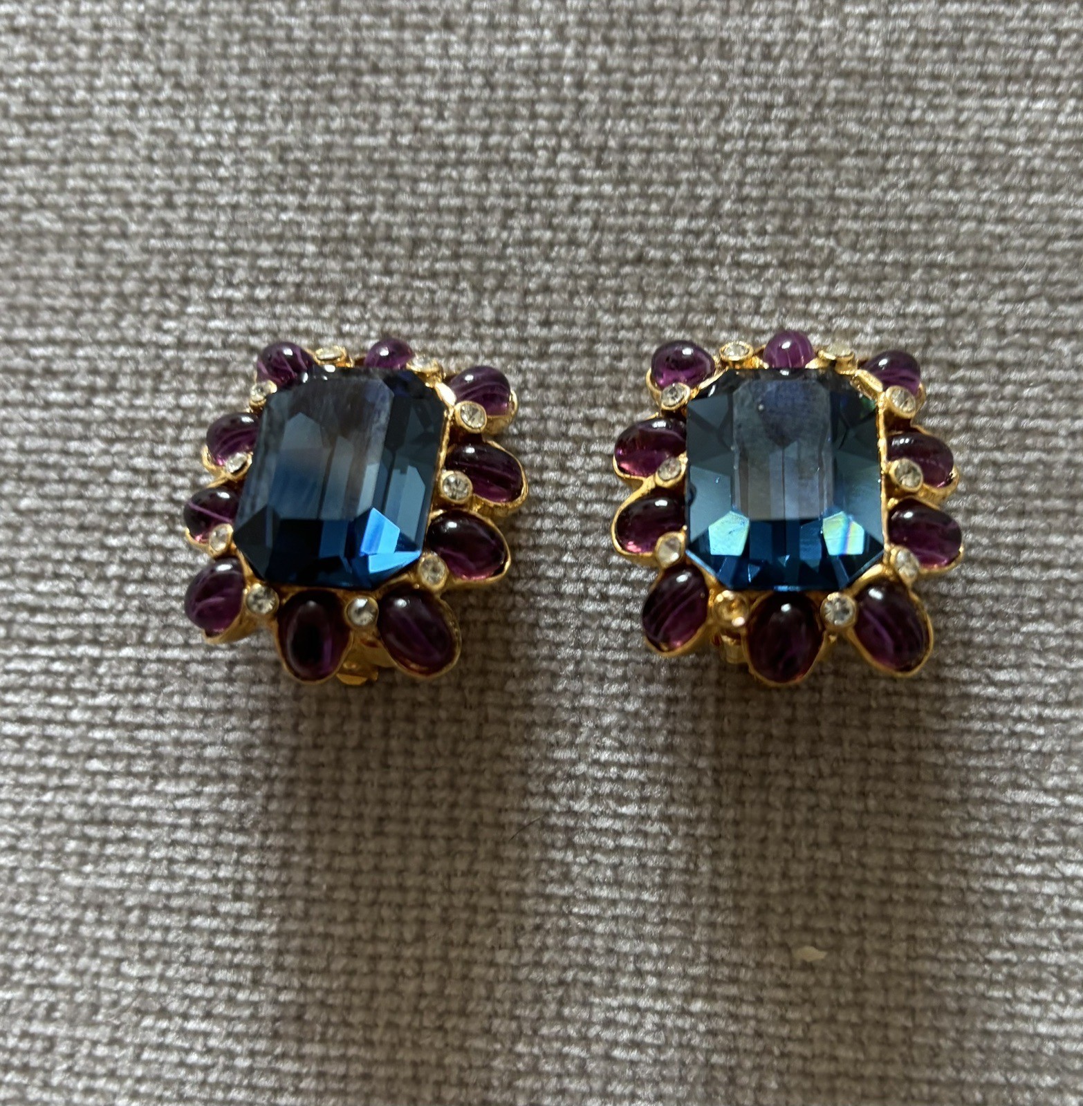 Vintage Kenneth Jay Lane Sapphire Blue Rhinestone Amethyst Cabochon Clip On