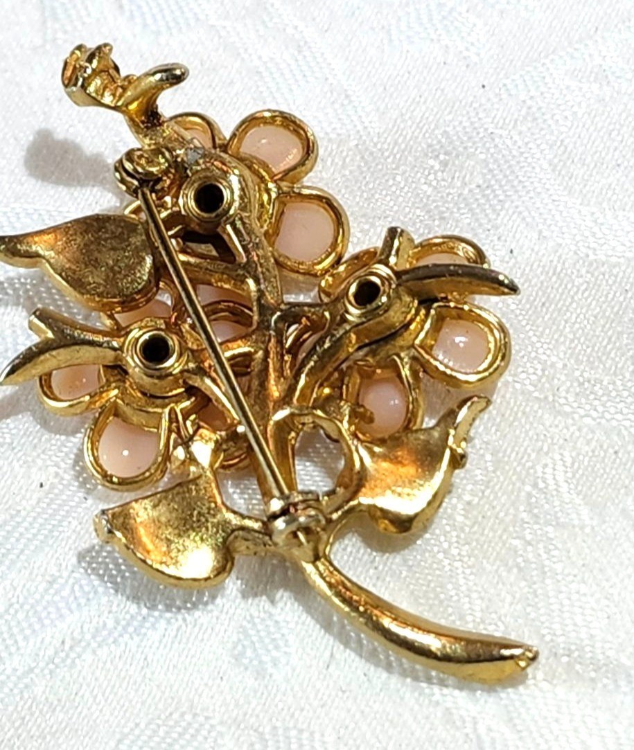 Vintage Floral Pink Thermoset Rhinestones Celluloid Romantic Spring