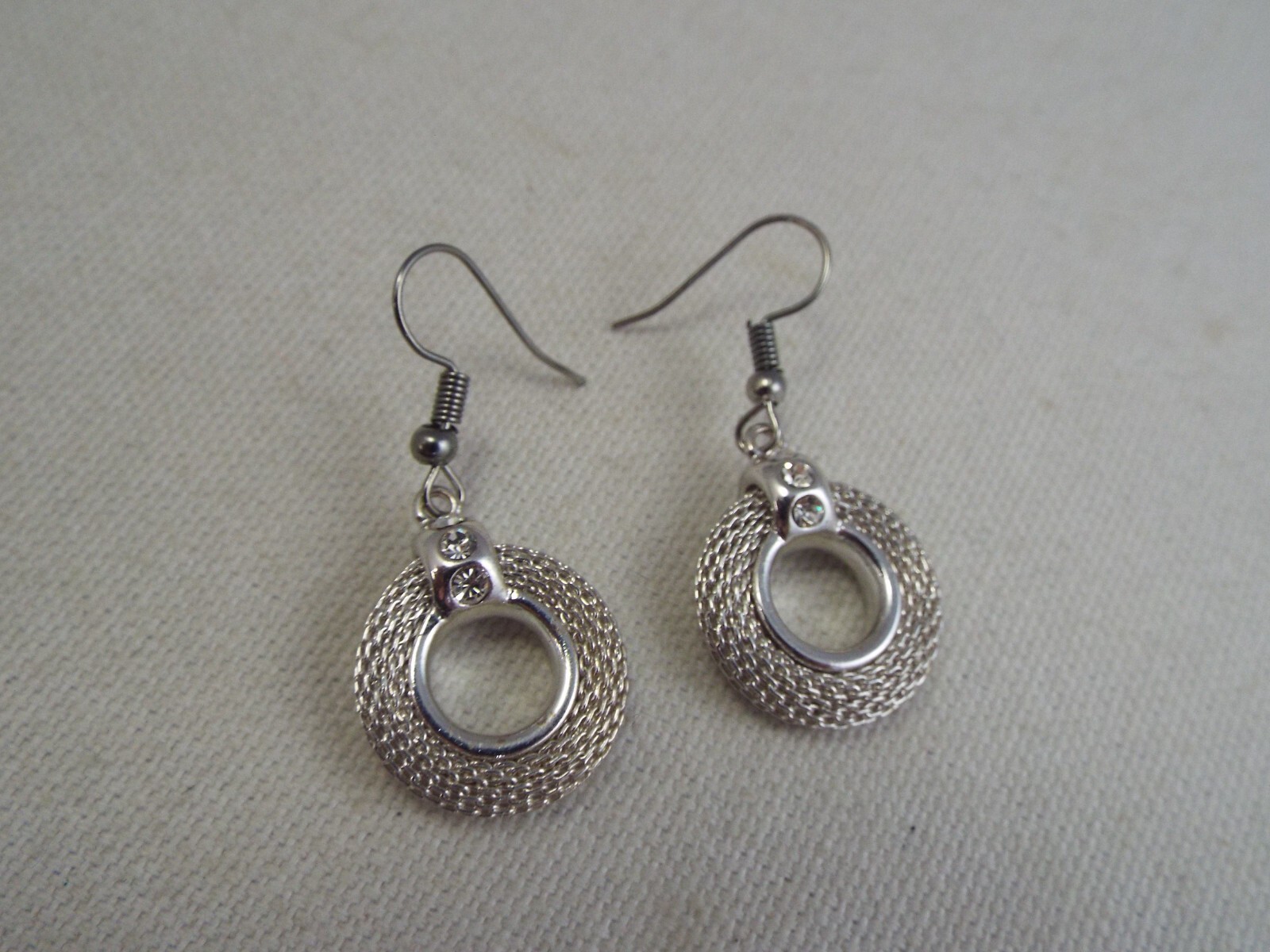Silvertone Mesh Rhinestone Circle Pierced Earrings (D23)