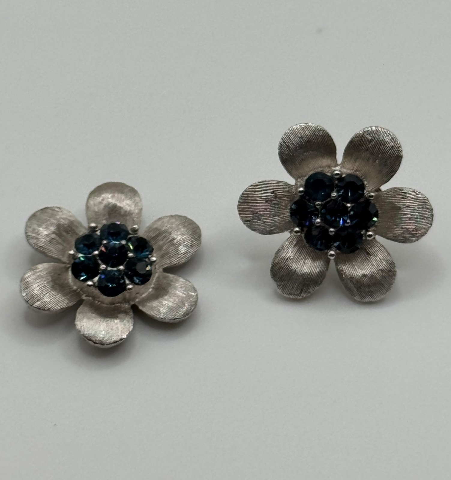 FOR REPAIR Vintage Trifari Unsigned Birthday Ribbon Flower Rhinestone Earrings